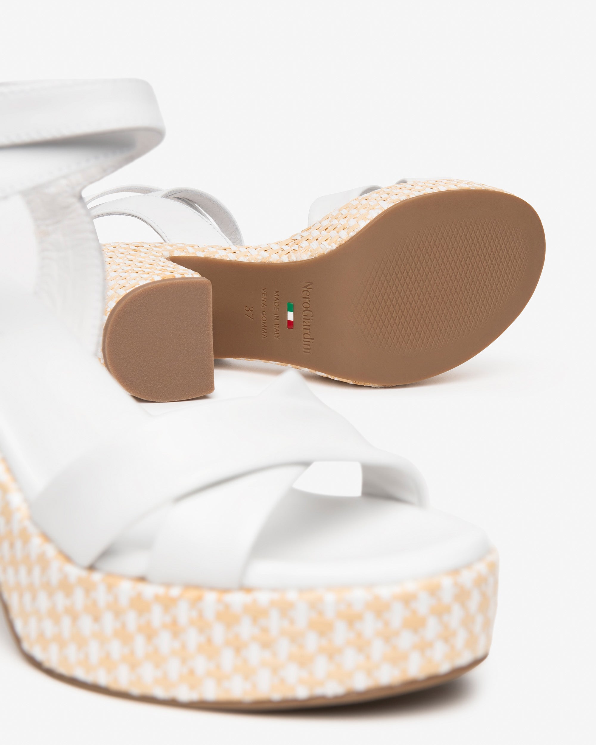 Nero Giardini Sandals sandales cuir femme pointure 35-41