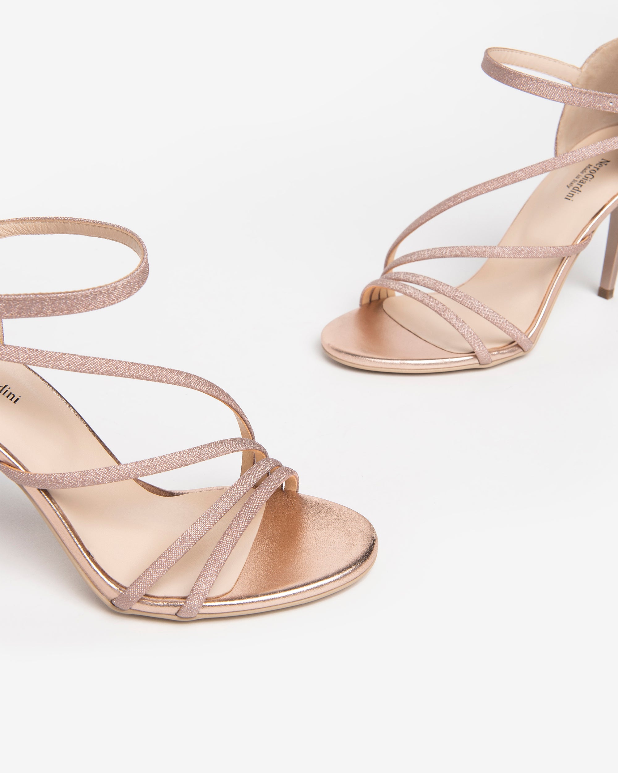 Nero Giardini Sandals sandales femme tissu technique