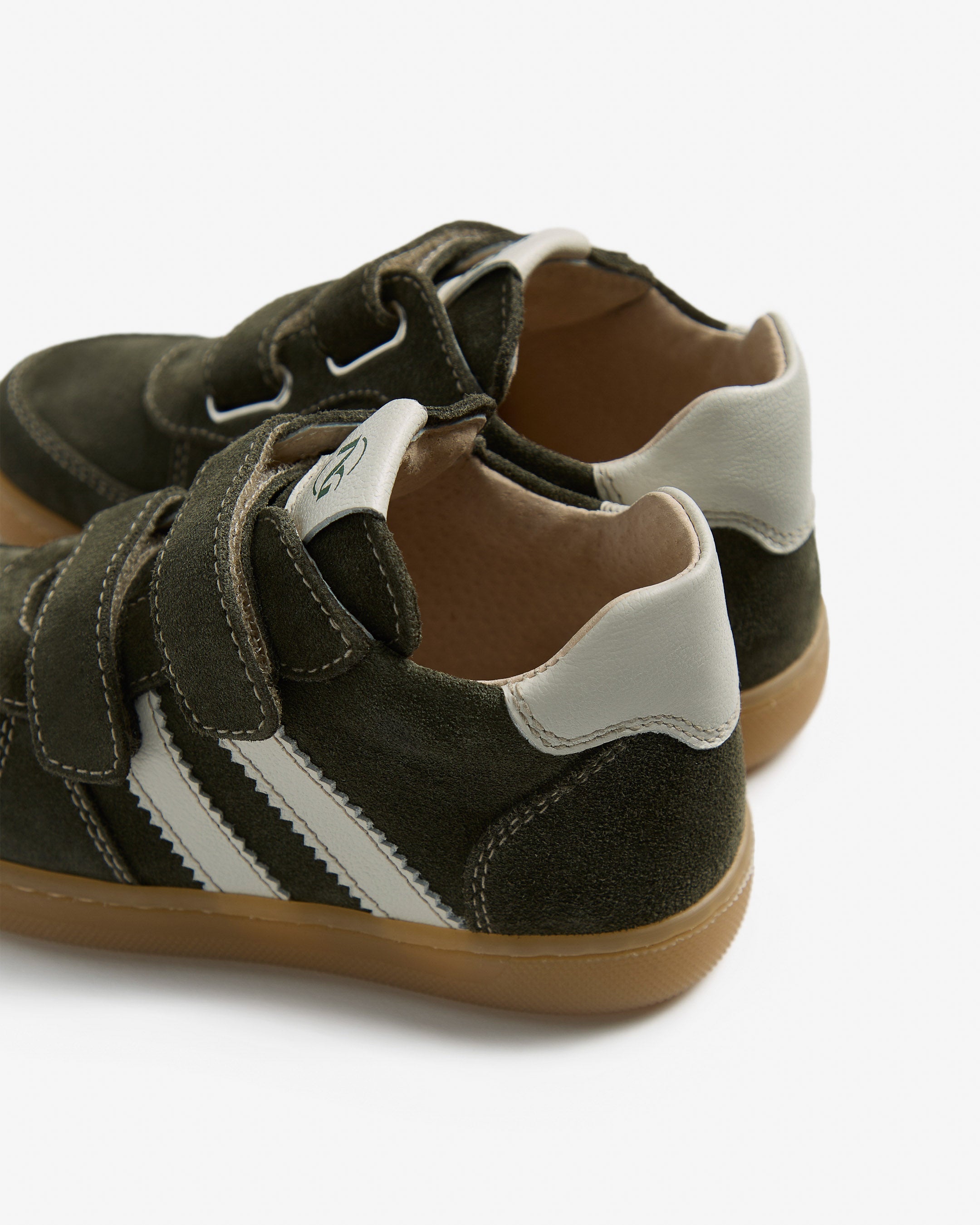 Nero Giardini Sneakers garçon daim cuir pointure 28