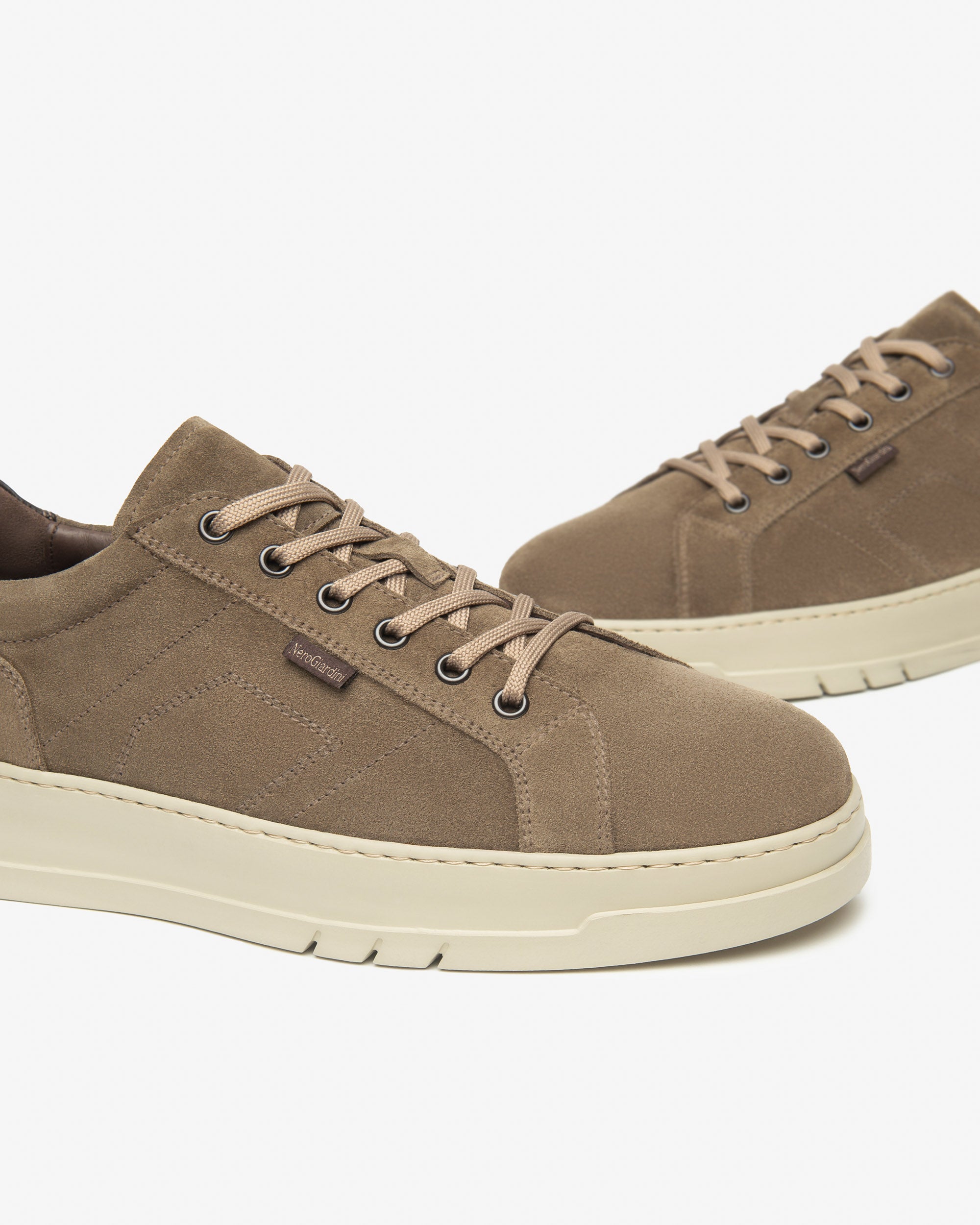 Nero Giardini Sneakers Homme 42 Cuir Daim Confort