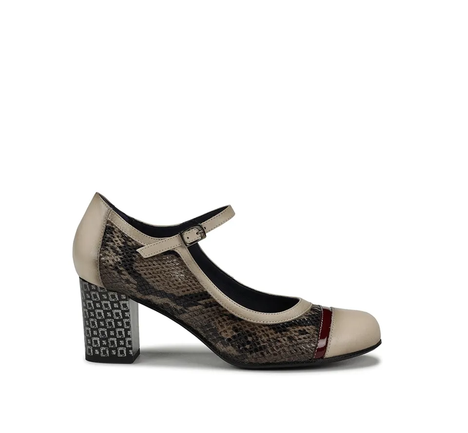 Dorking by Fluchos Rodin D8669 chaussure femme marron