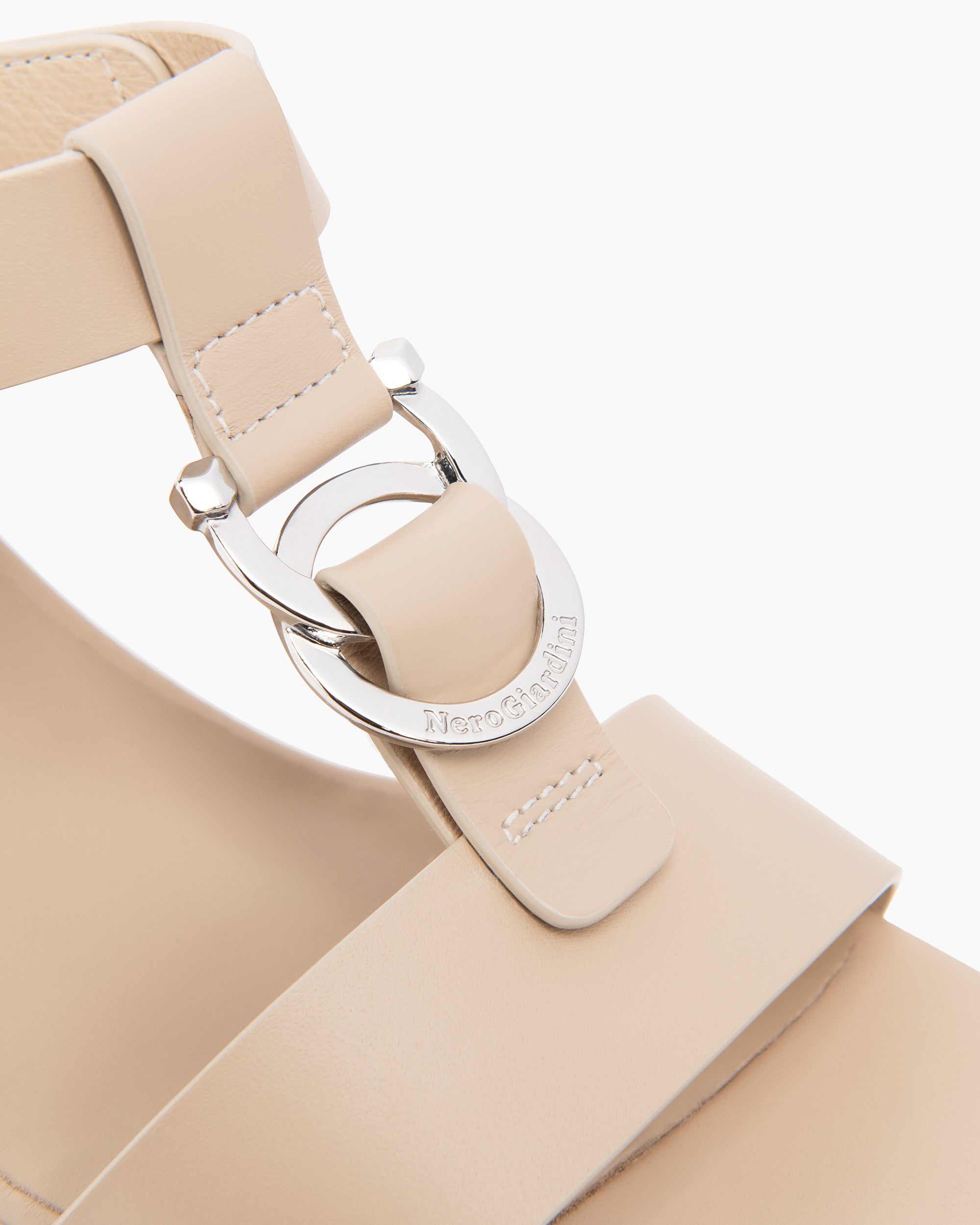 Nero Giardini Sandals sandales cuir femme 38 été