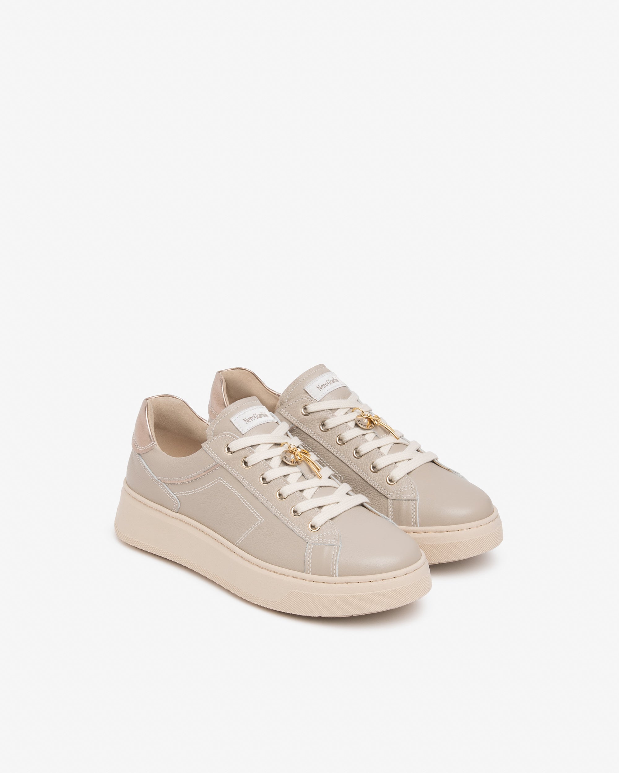 Nero Giardini Sneakers basket cuir femme semelle 40 mm