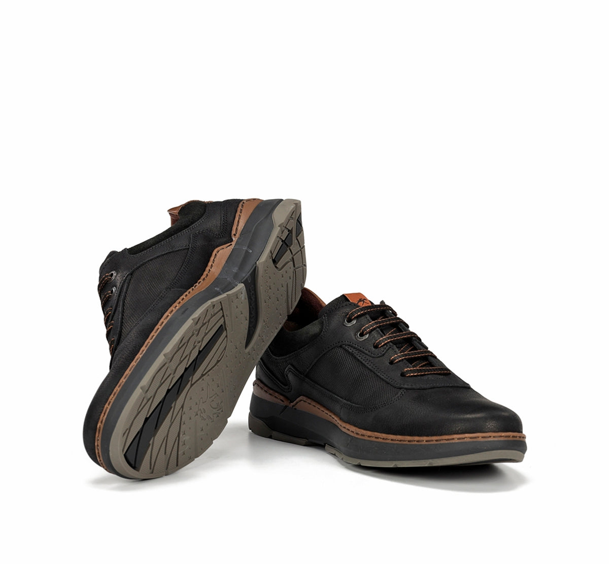 Fluchos Jeff F2277 derbies noir cuir homme