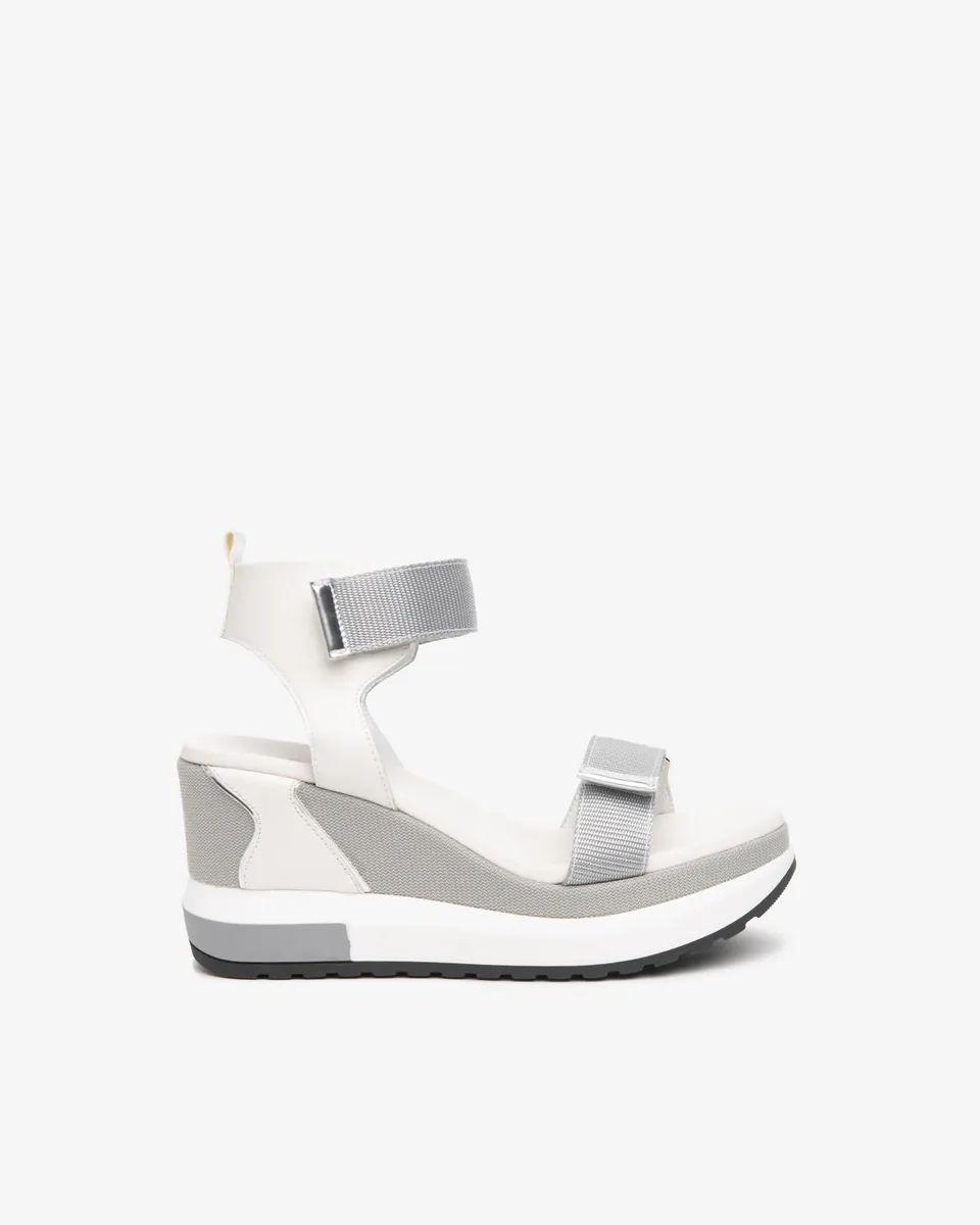 Nero Giardini Sandals Sandales Compensées Cuir 38