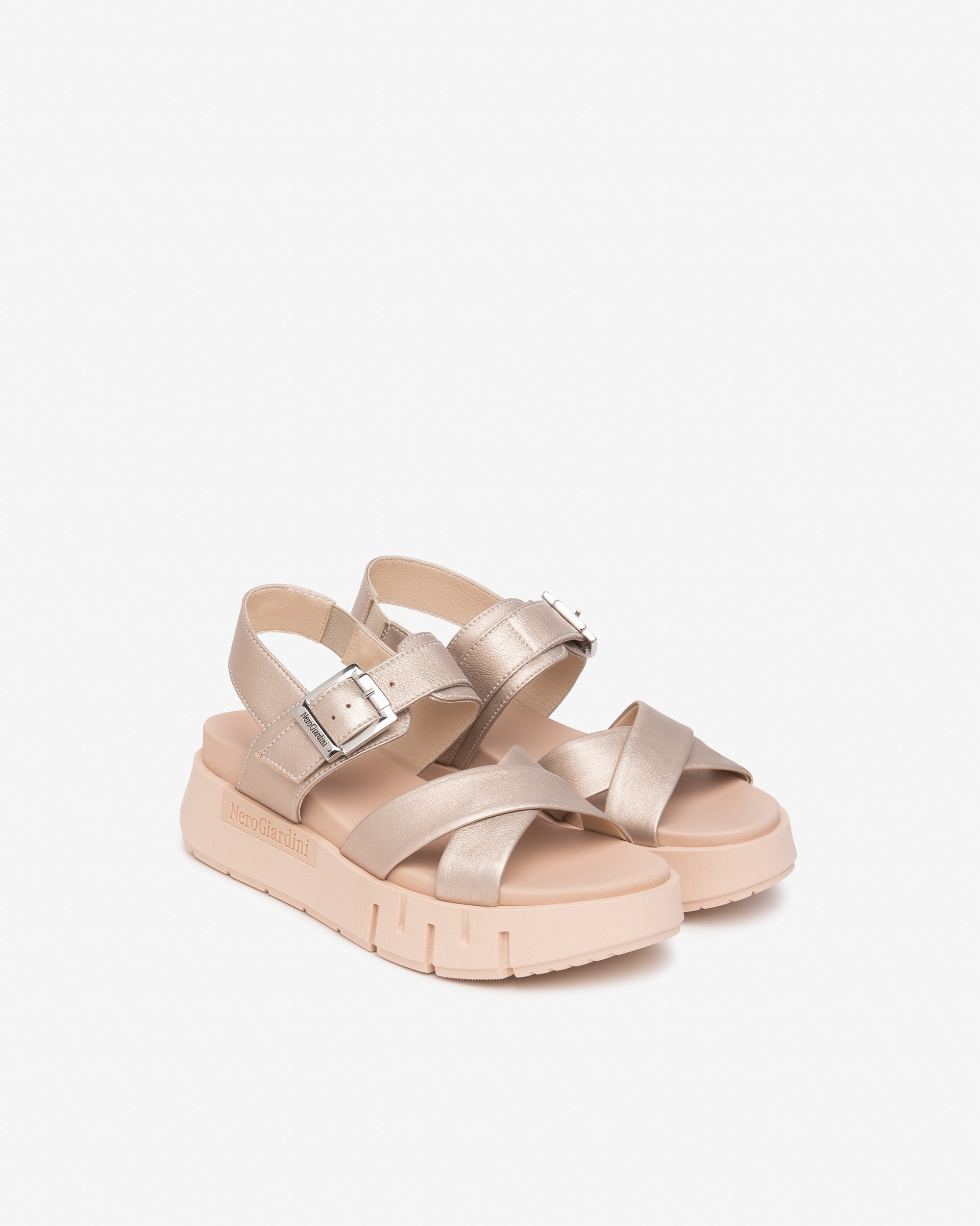 Nero Giardini Sandals sandales cuir femme confort été