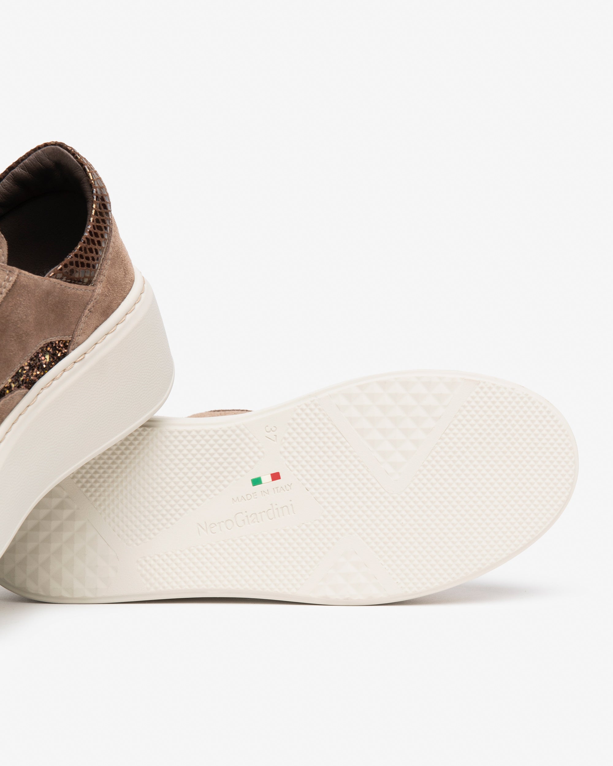 Nero Giardini Sneakers baskets femme daim plateforme zip cuir