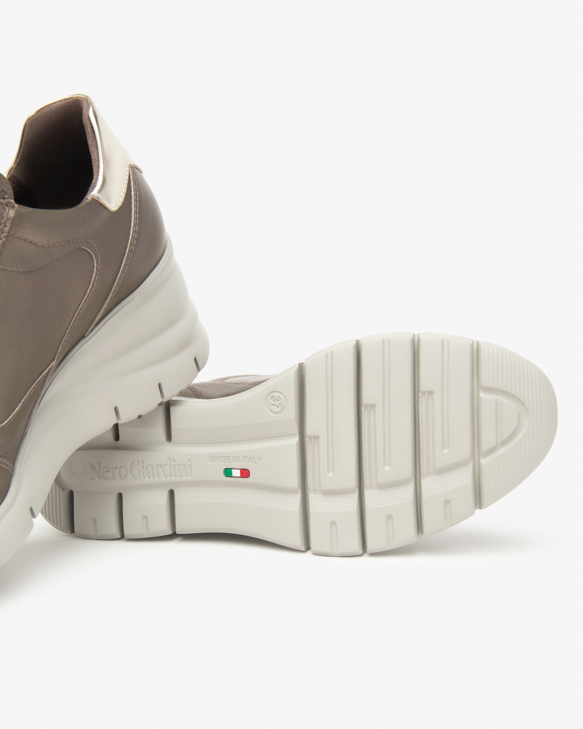 Nero Giardini Sneakers Baskets Cuir Femme Memory