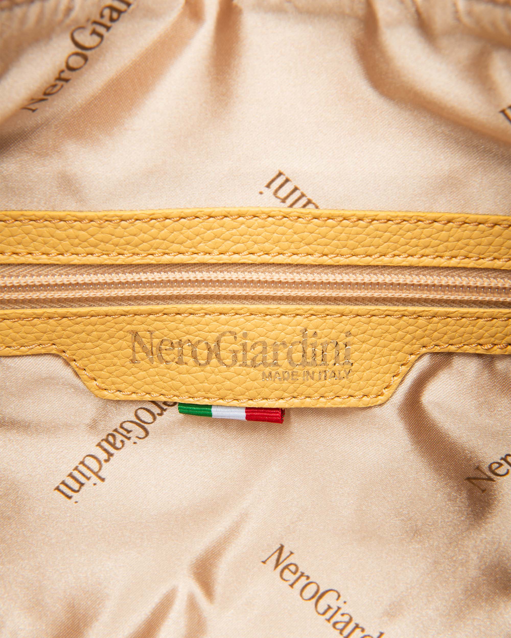 Nero Giardini Bags Sac Bandoulière Matière Technique