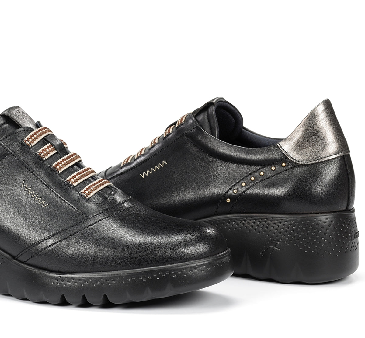 Fluchos Live F2096 basket femme noire confort
