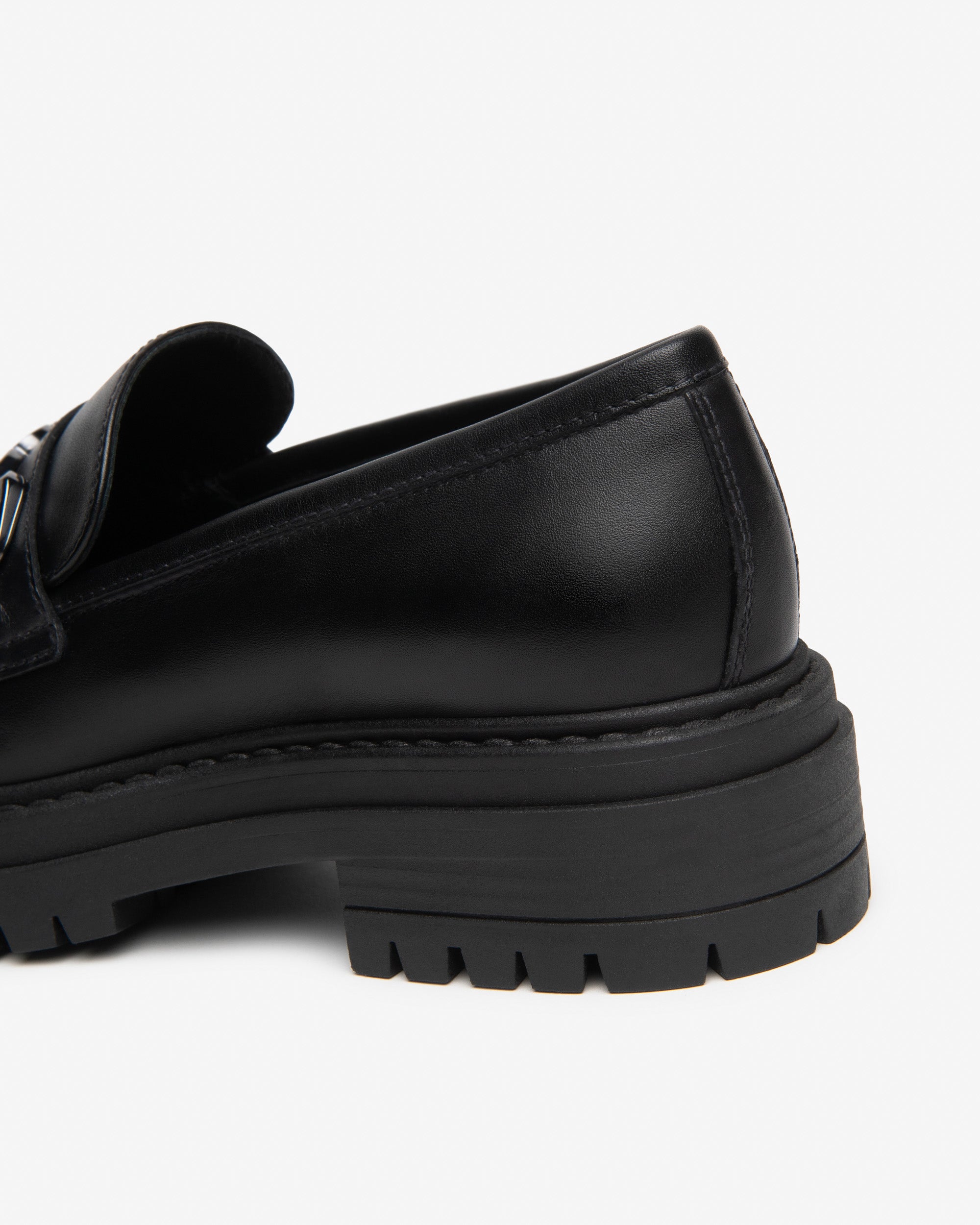 Nero Giardini Loafers Mocassins Cuir Femme Talon 40mm