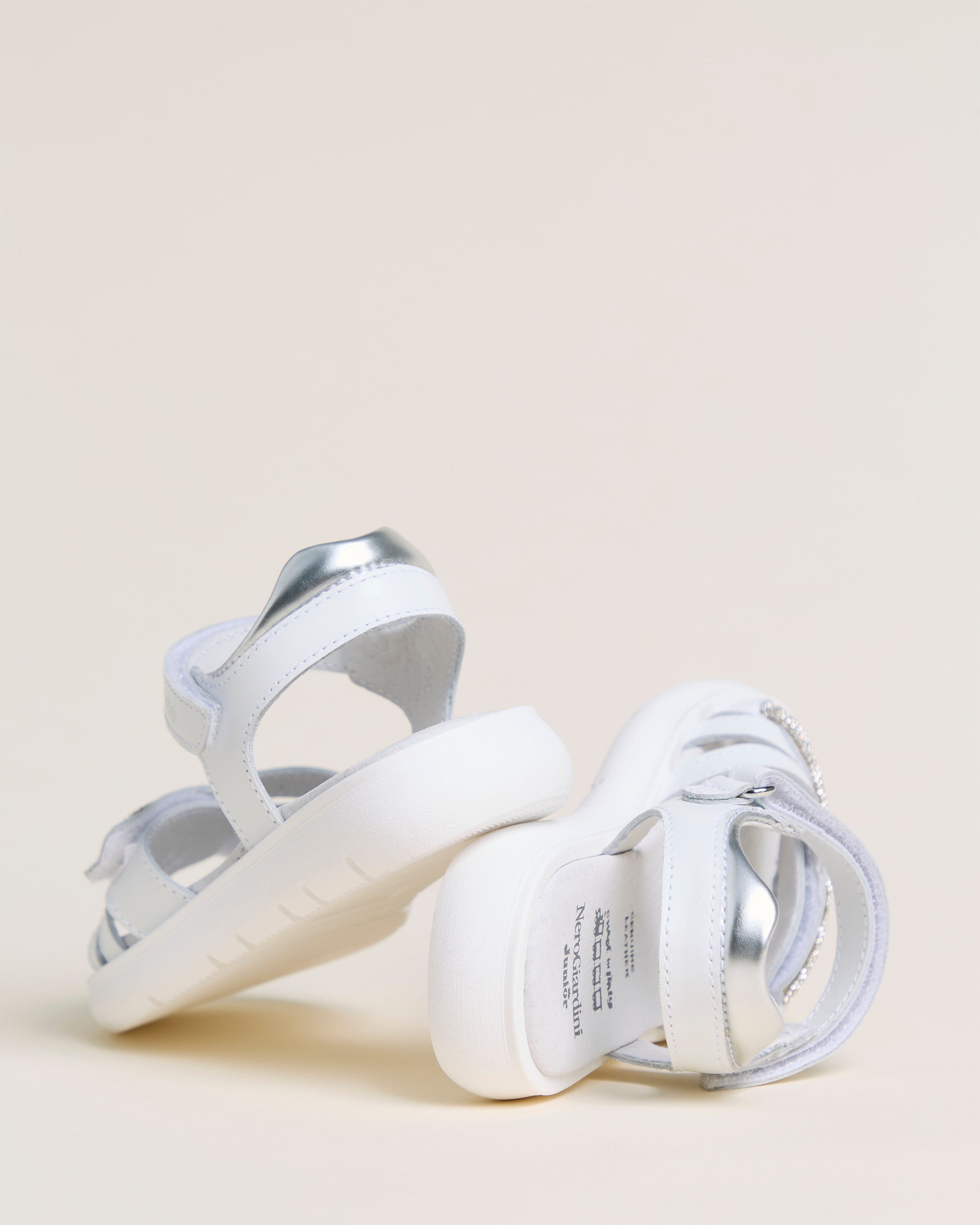 Nero Giardini Sandals sandales cuir fille technique