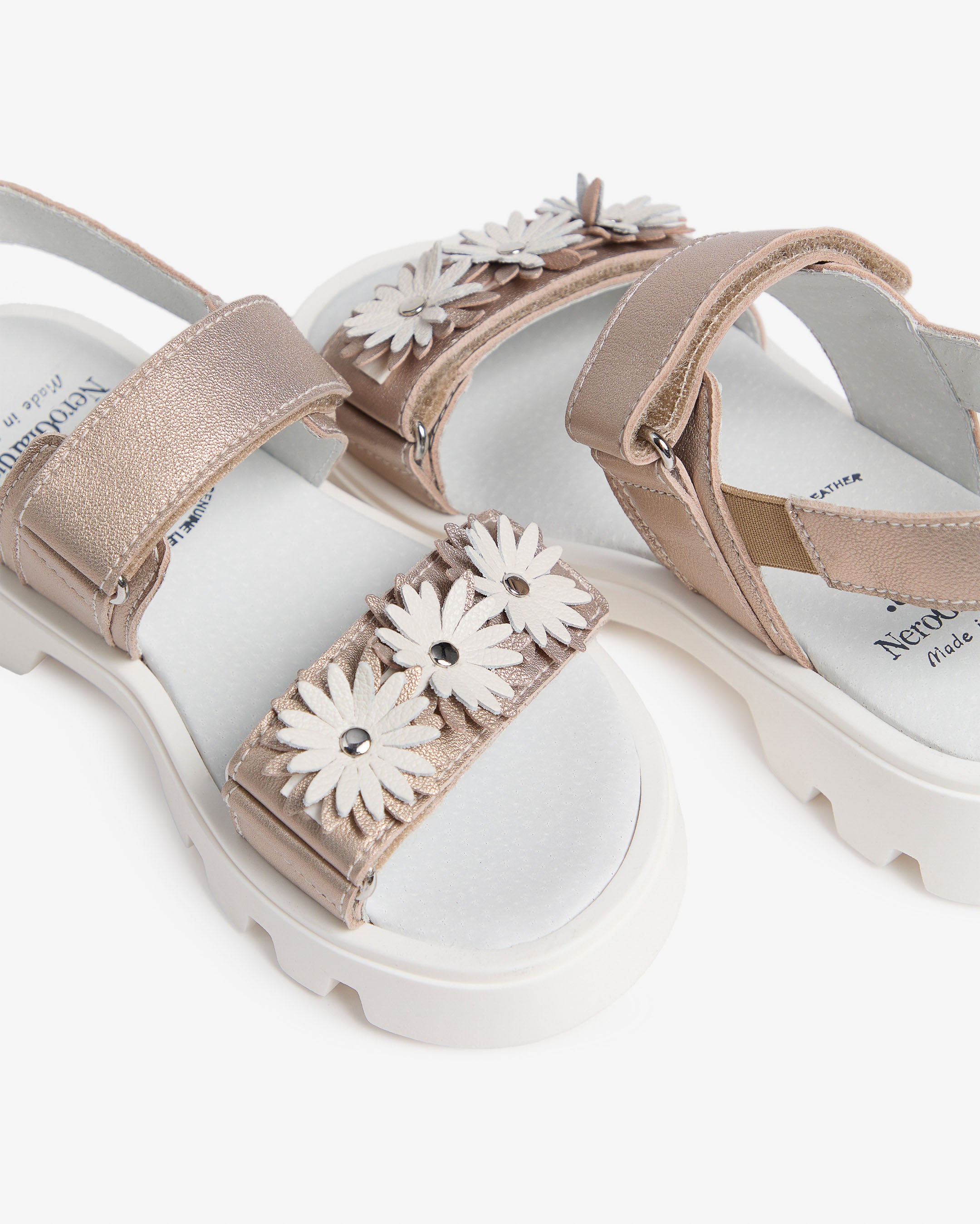 Nero Giardini Sandals sandales cuir fille ado ultra-légères