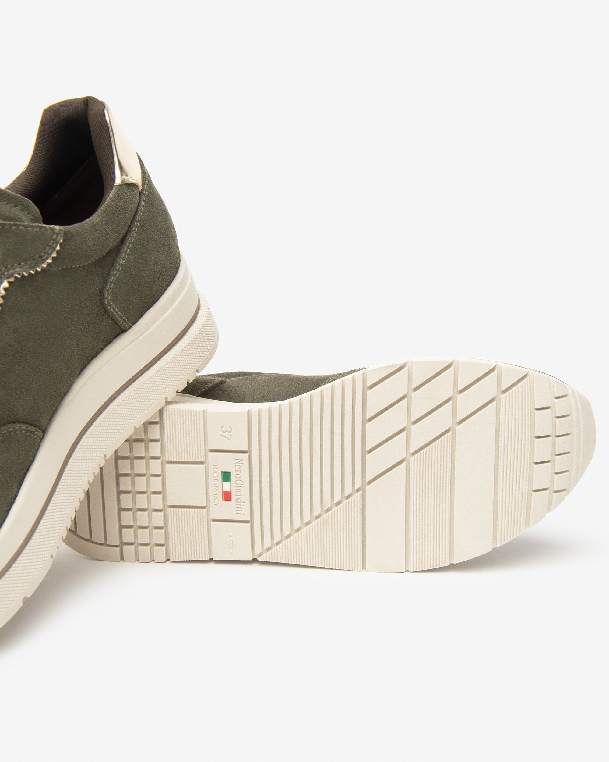 Nero Giardini Sneakers baskets femme daim tissu