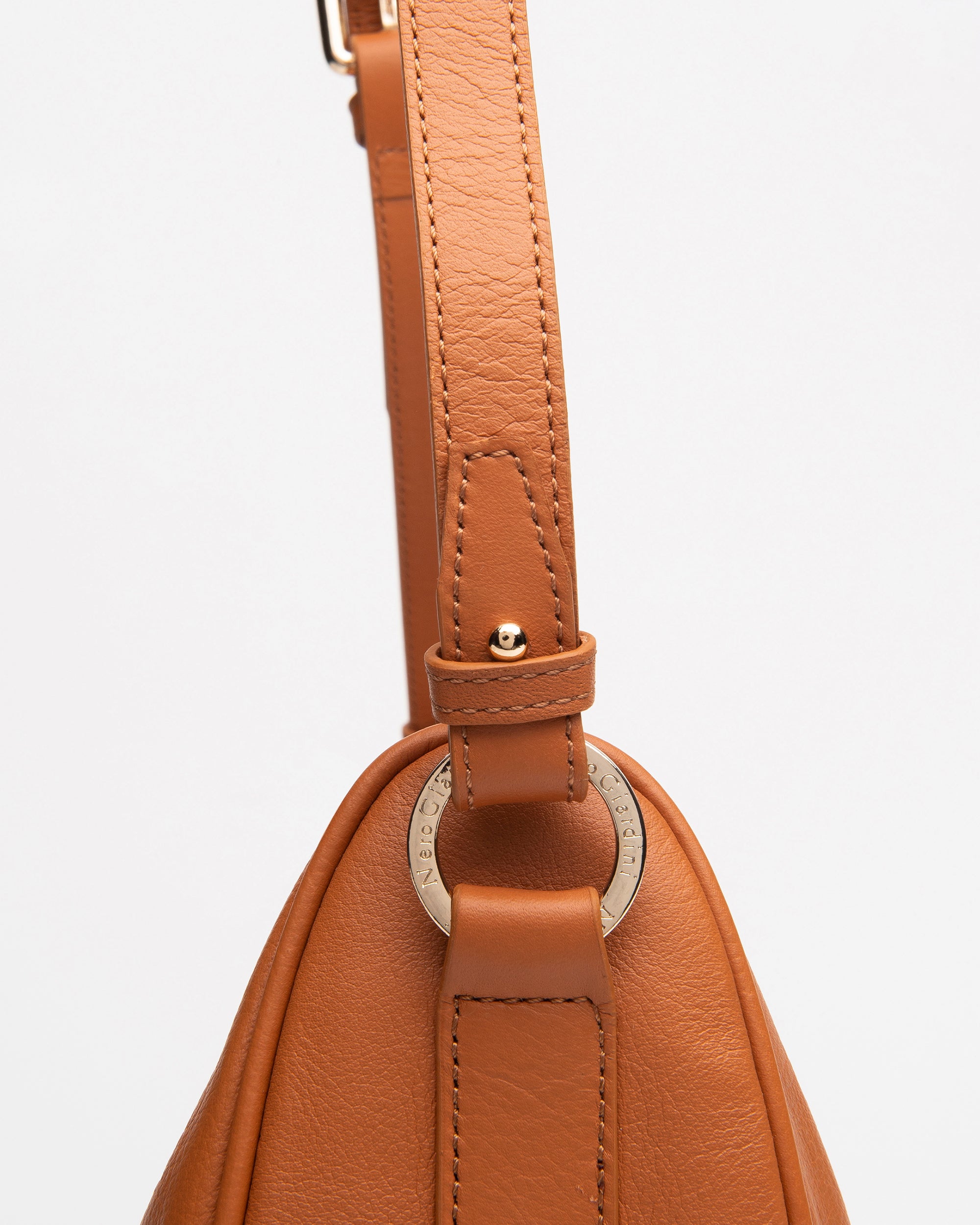 Nero Giardini Bags Sac Hobo Cuir Femme Demi-Lune