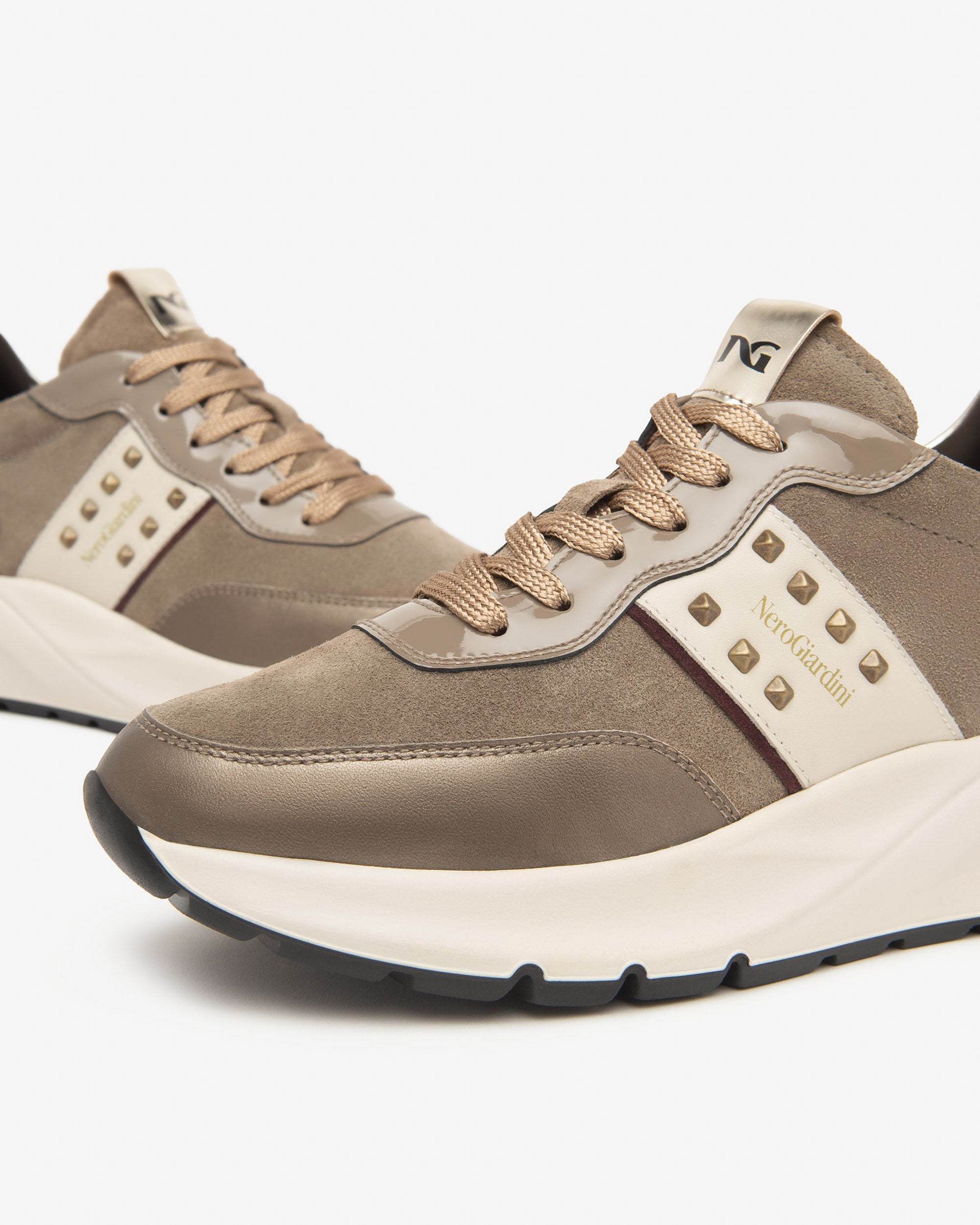 Nero Giardini Sneakers baskets daim cuir femme memory