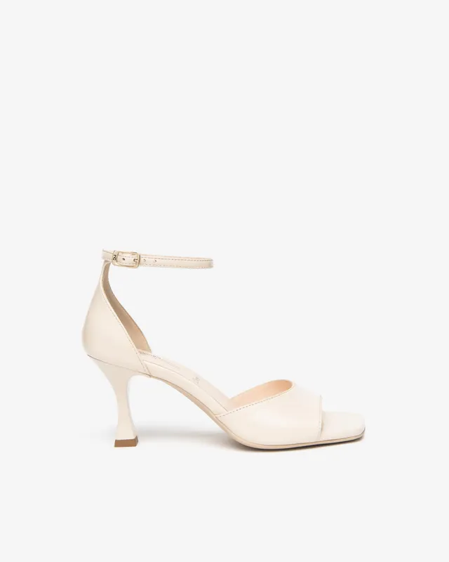 Nero Giardini Sandals sandales cuir femme cérémonie