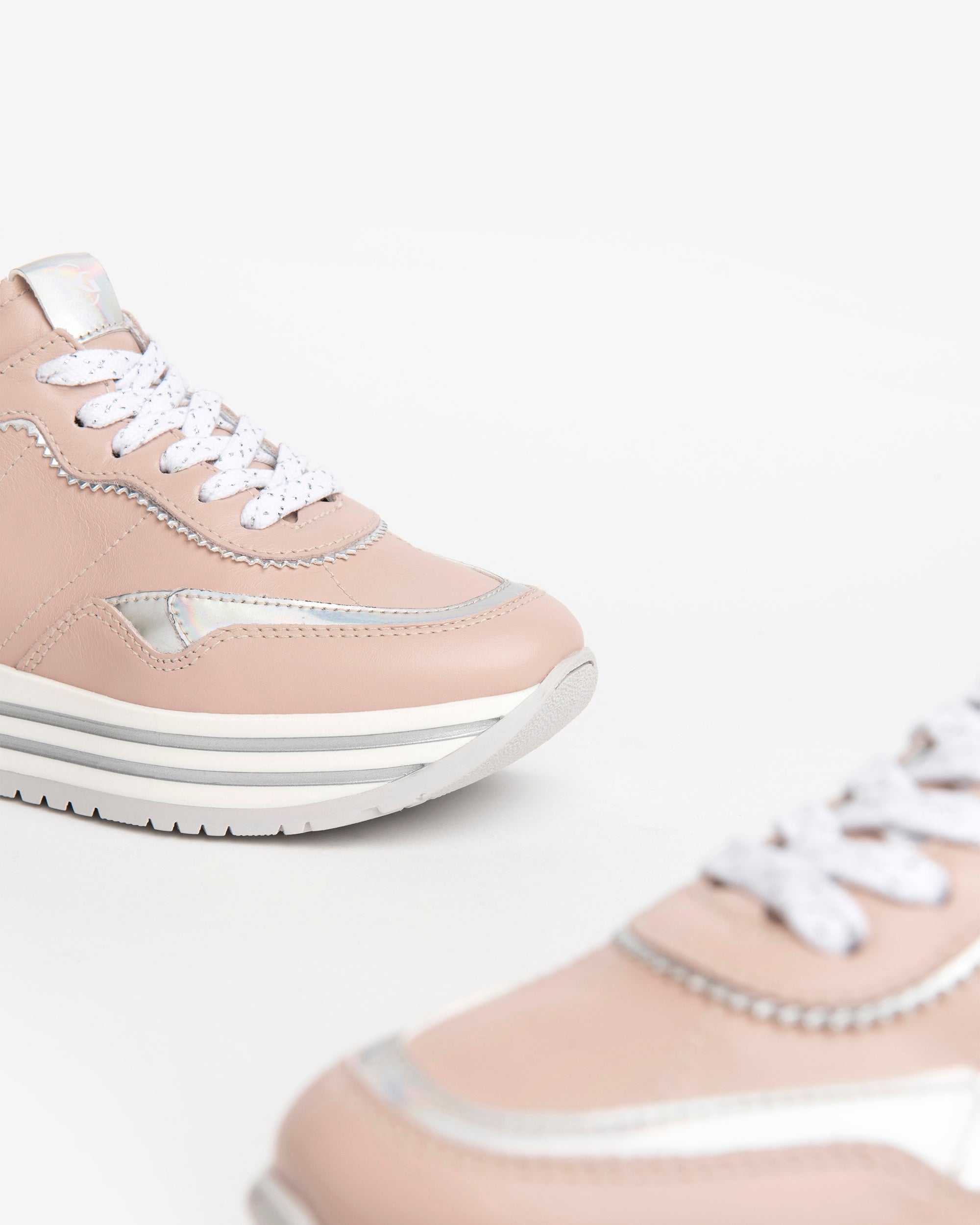 Nero Giardini Sneakers baskets fille cuir