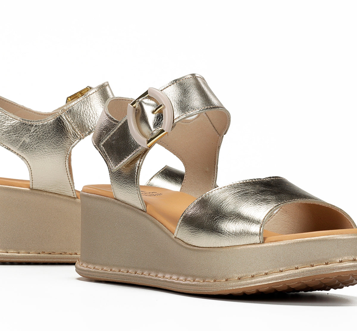 Dorking by Fluchos Windy D9649 sandale dorée cuir