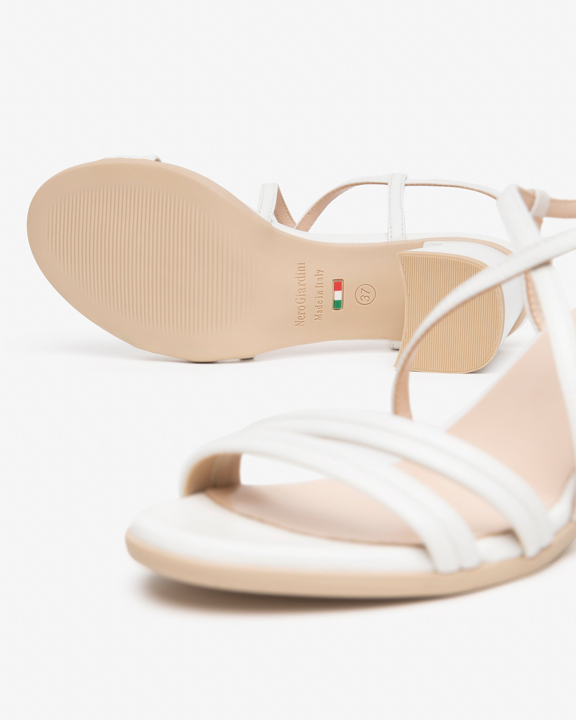 Nero Giardini Sandals sandales femme cuir