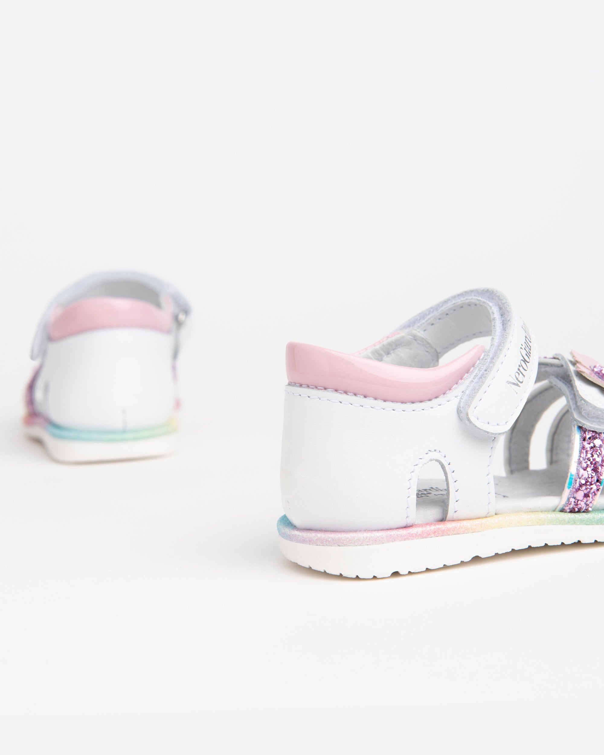 Nero Giardini Sandals sandales bébé fille 22