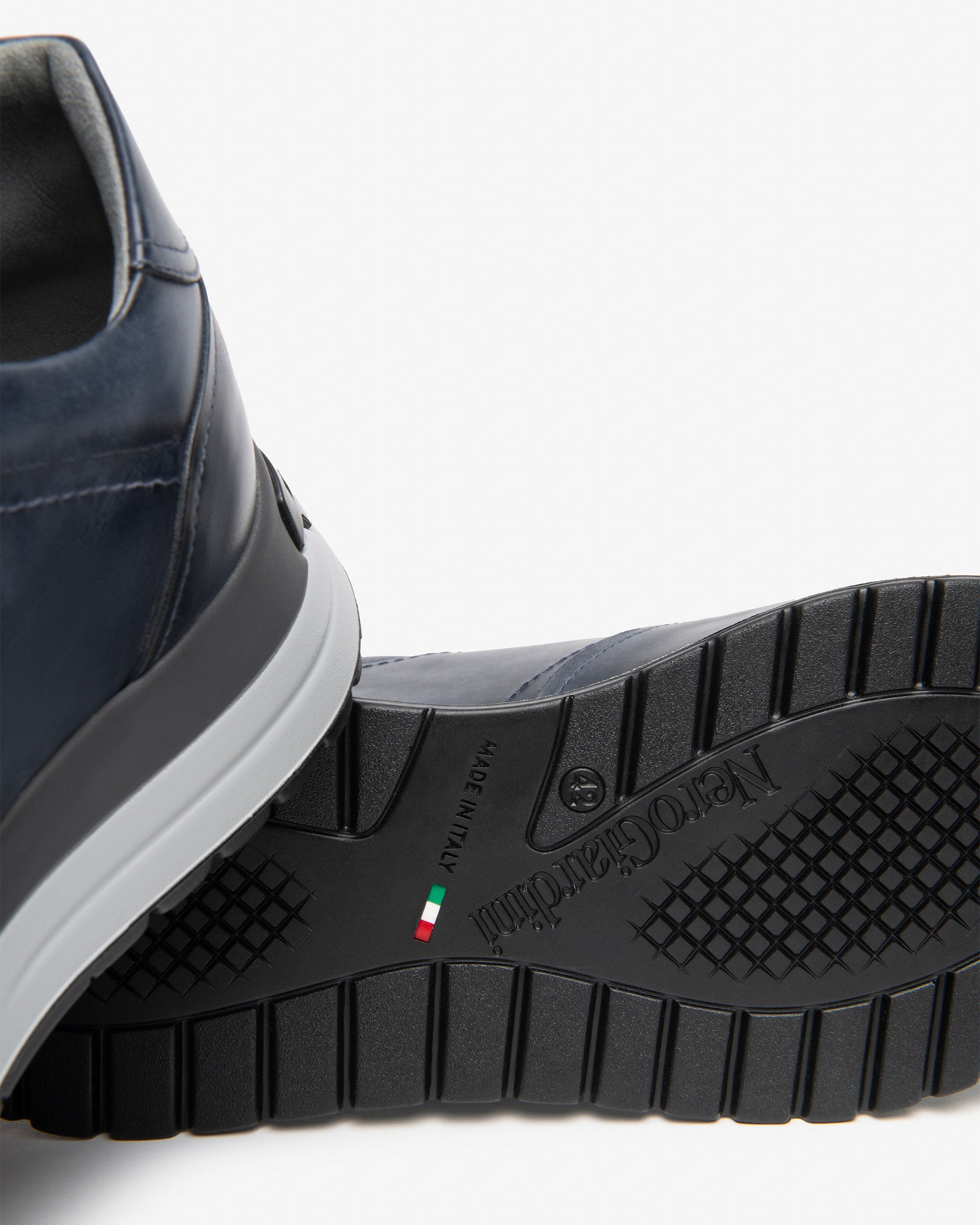 Nero Giardini Sneakers baskets cuir homme à lacets