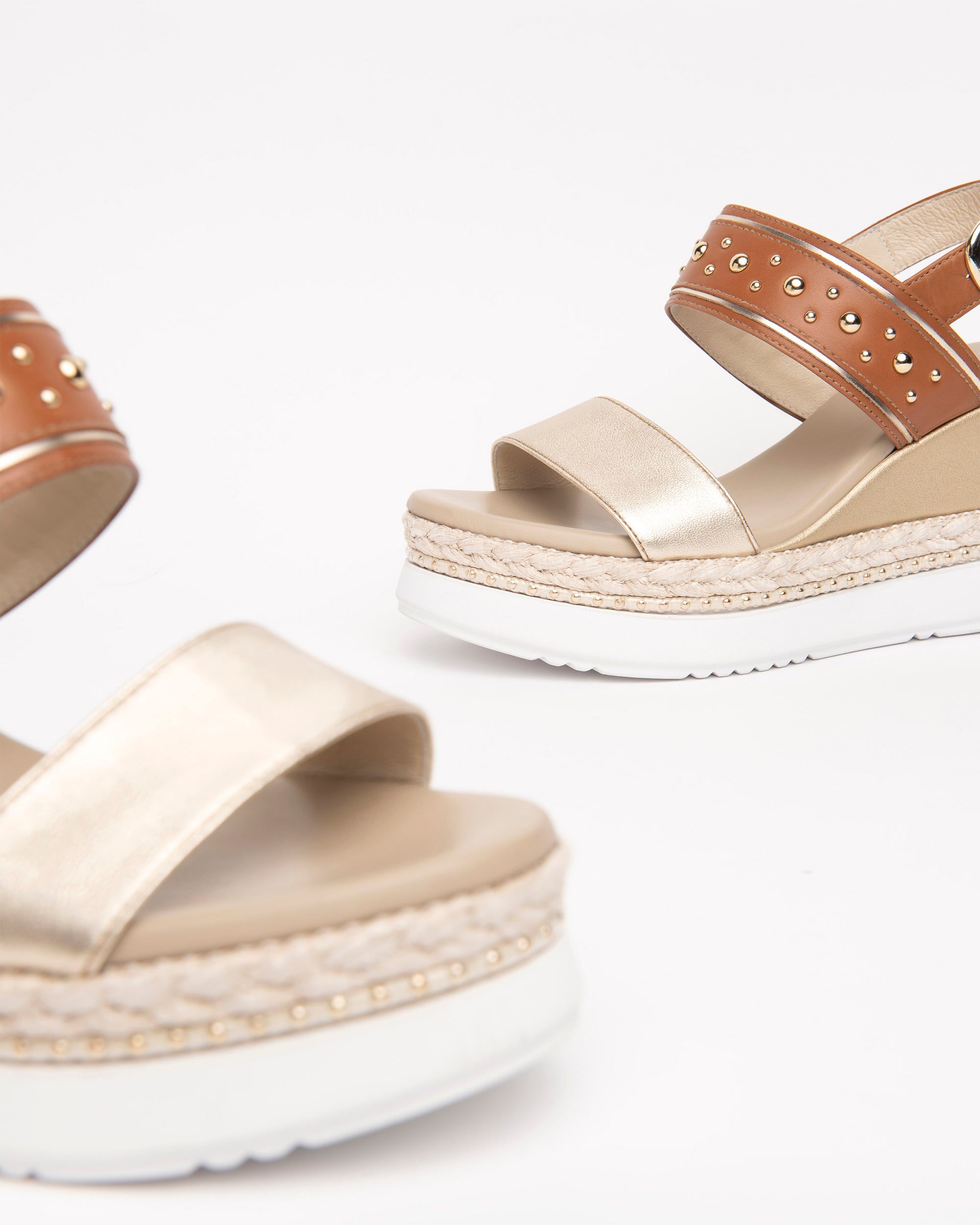 Nero Giardini Sandals sandales cuir femme compensées cloutées