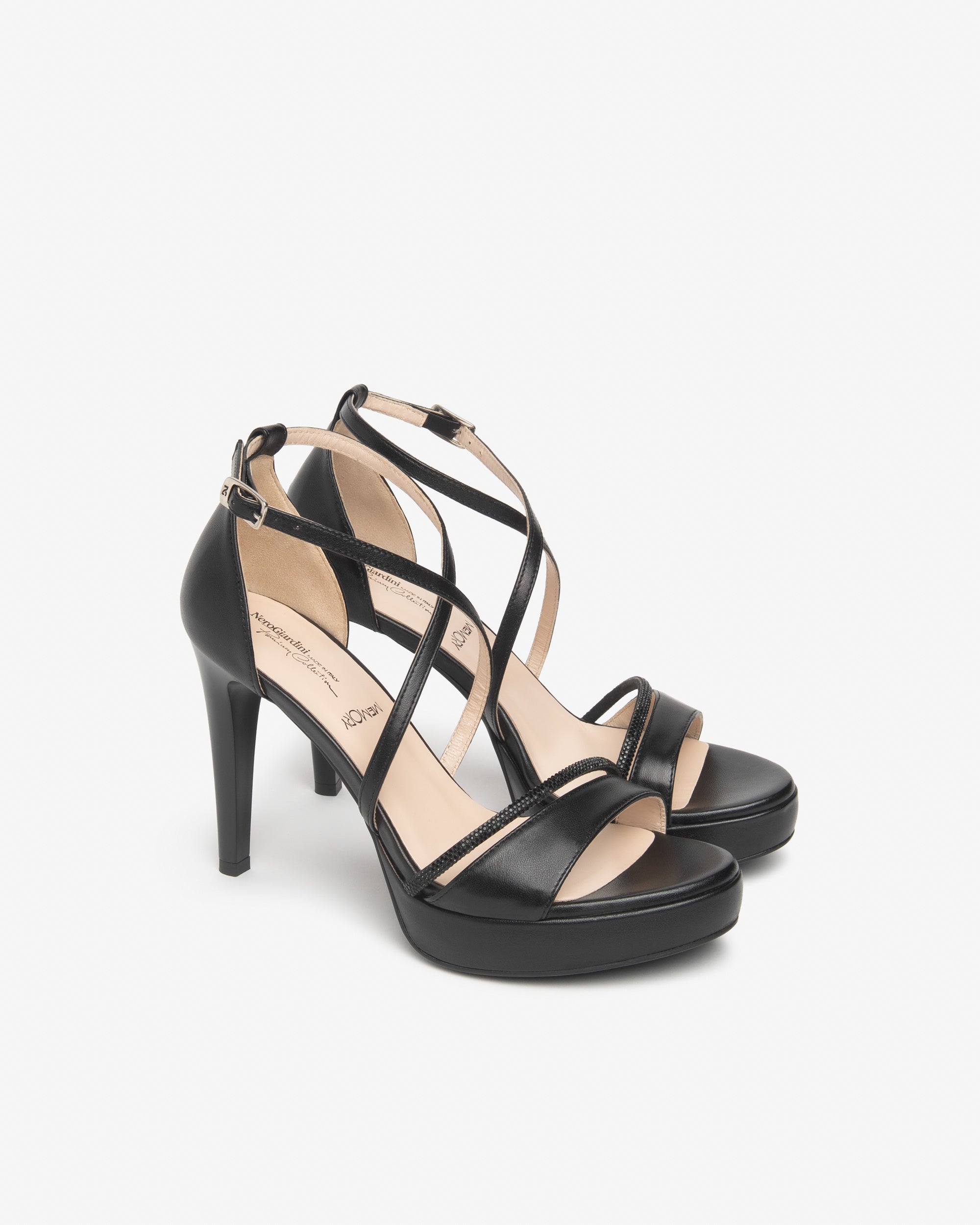 Nero Giardini Sandals sandales cuir femme élégantes
