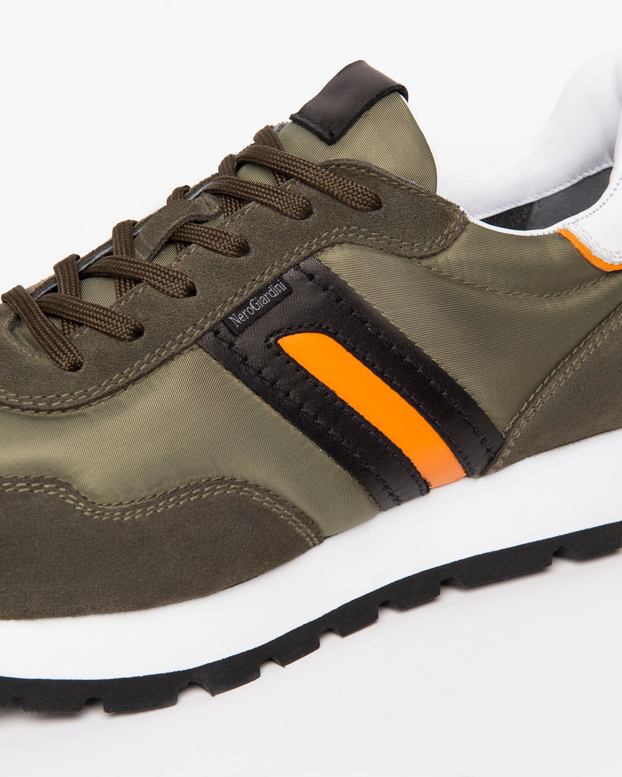 Nero Giardini Sneakers baskets homme daim DryGo