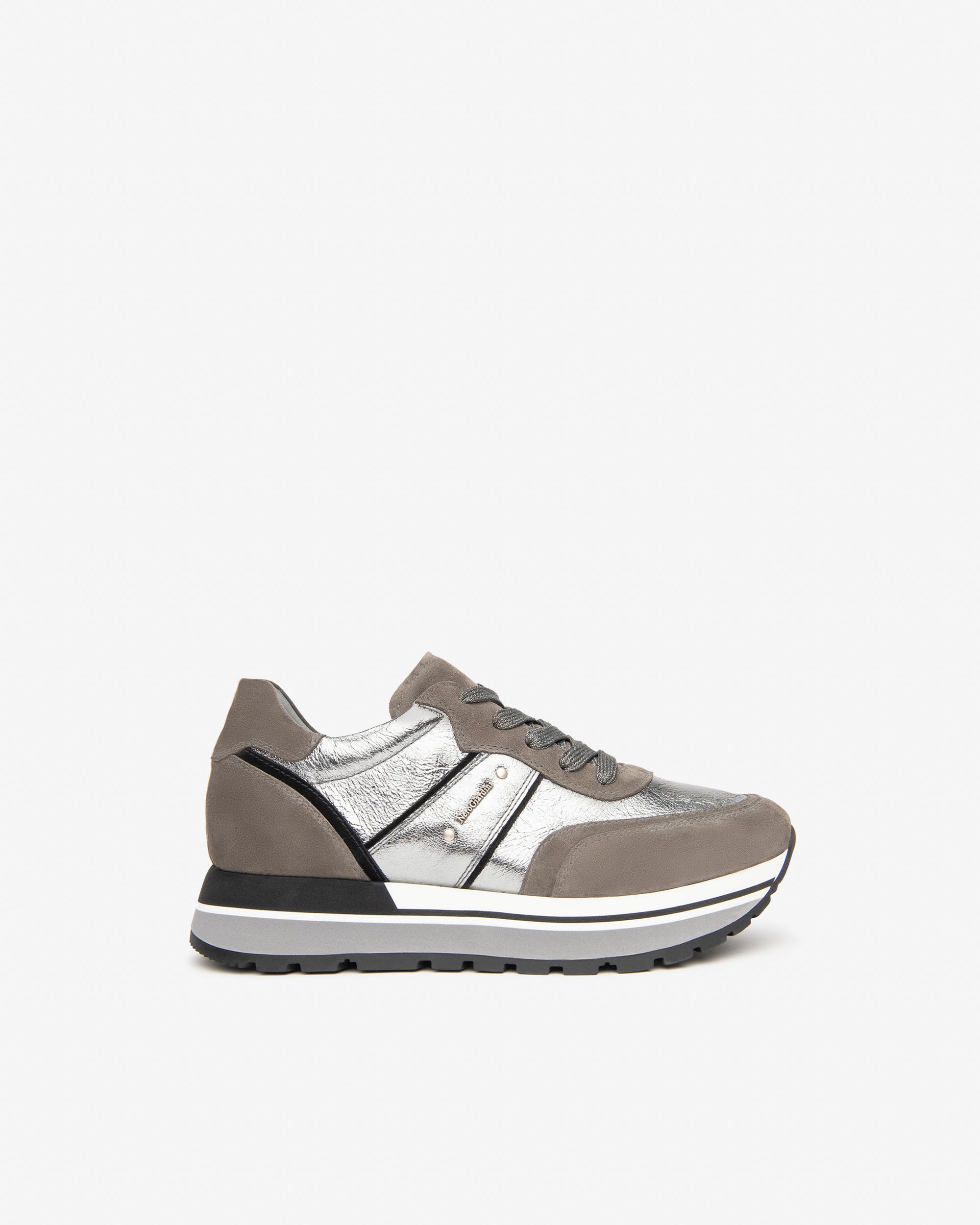 Nero Giardini Sneakers baskets cuir suède femme