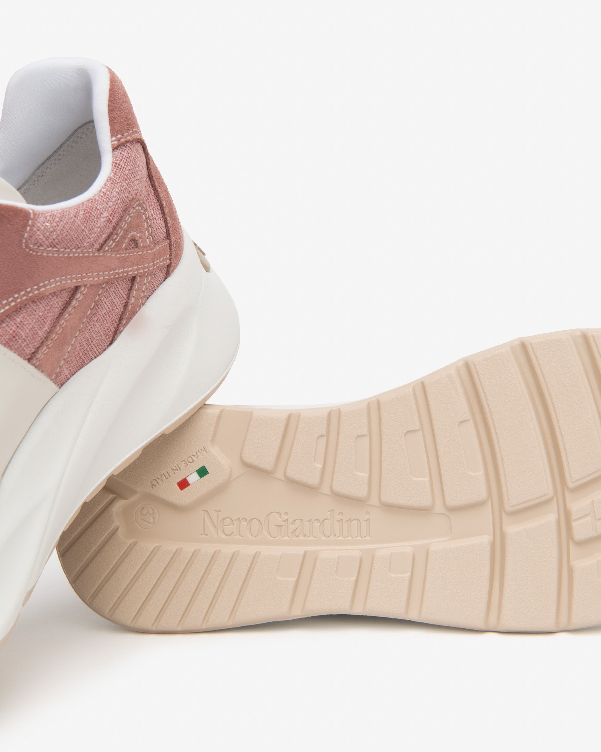 Nero Giardini Sneakers baskets daim femme printemps