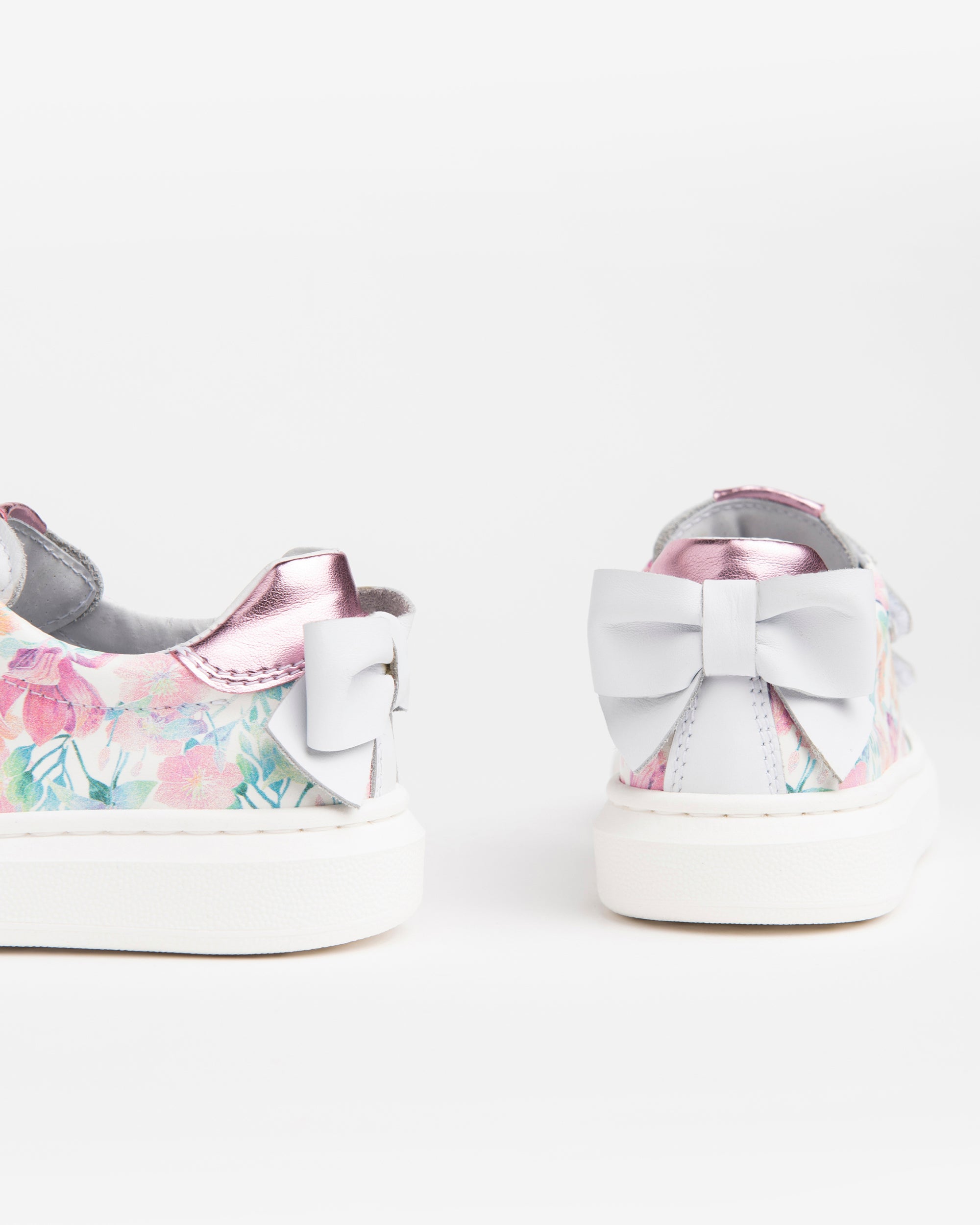 Nero Giardini Sneakers baskets fille scratch fleurs