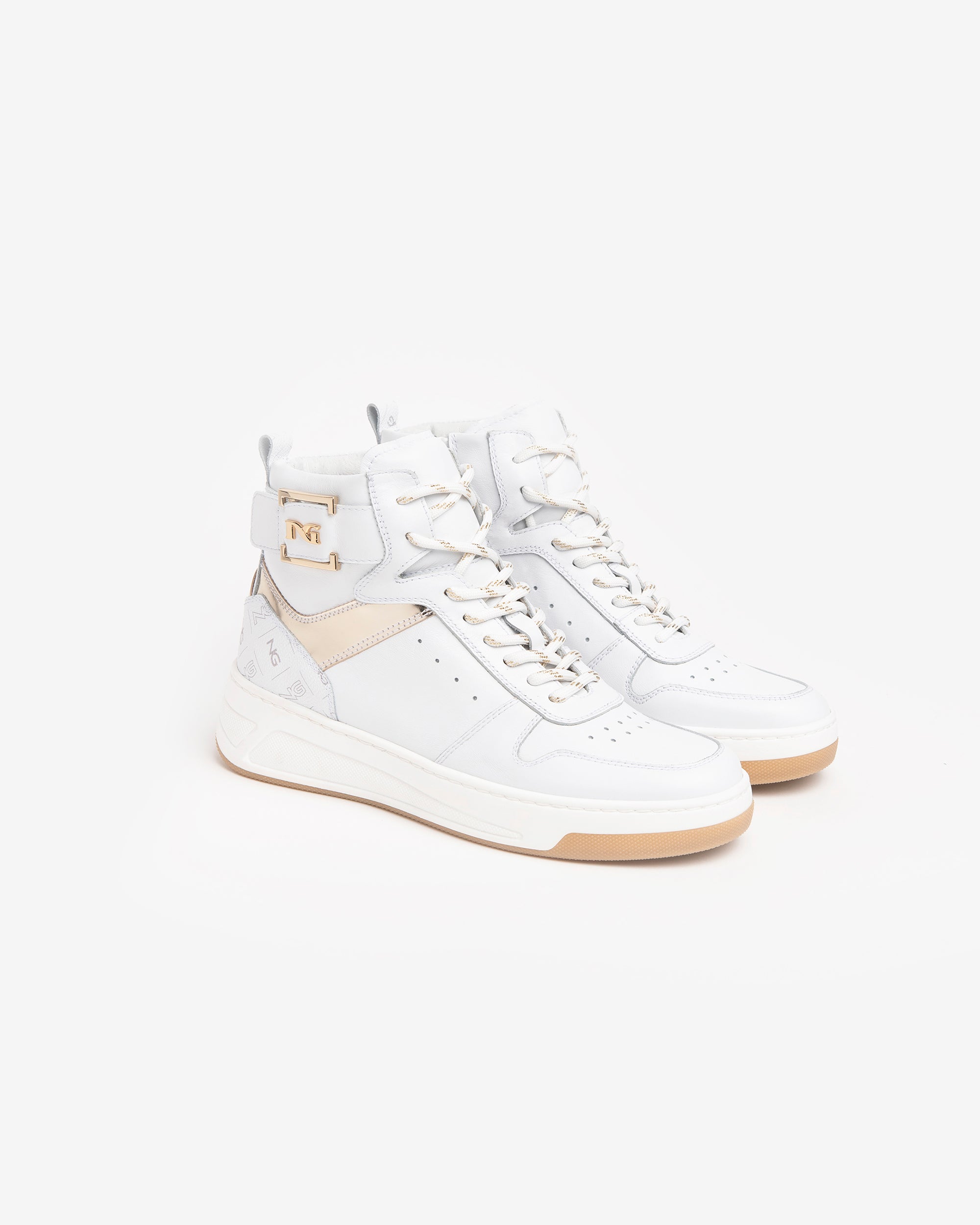 Nero Giardini Sneakers baskets cuir femme montantes monogramme