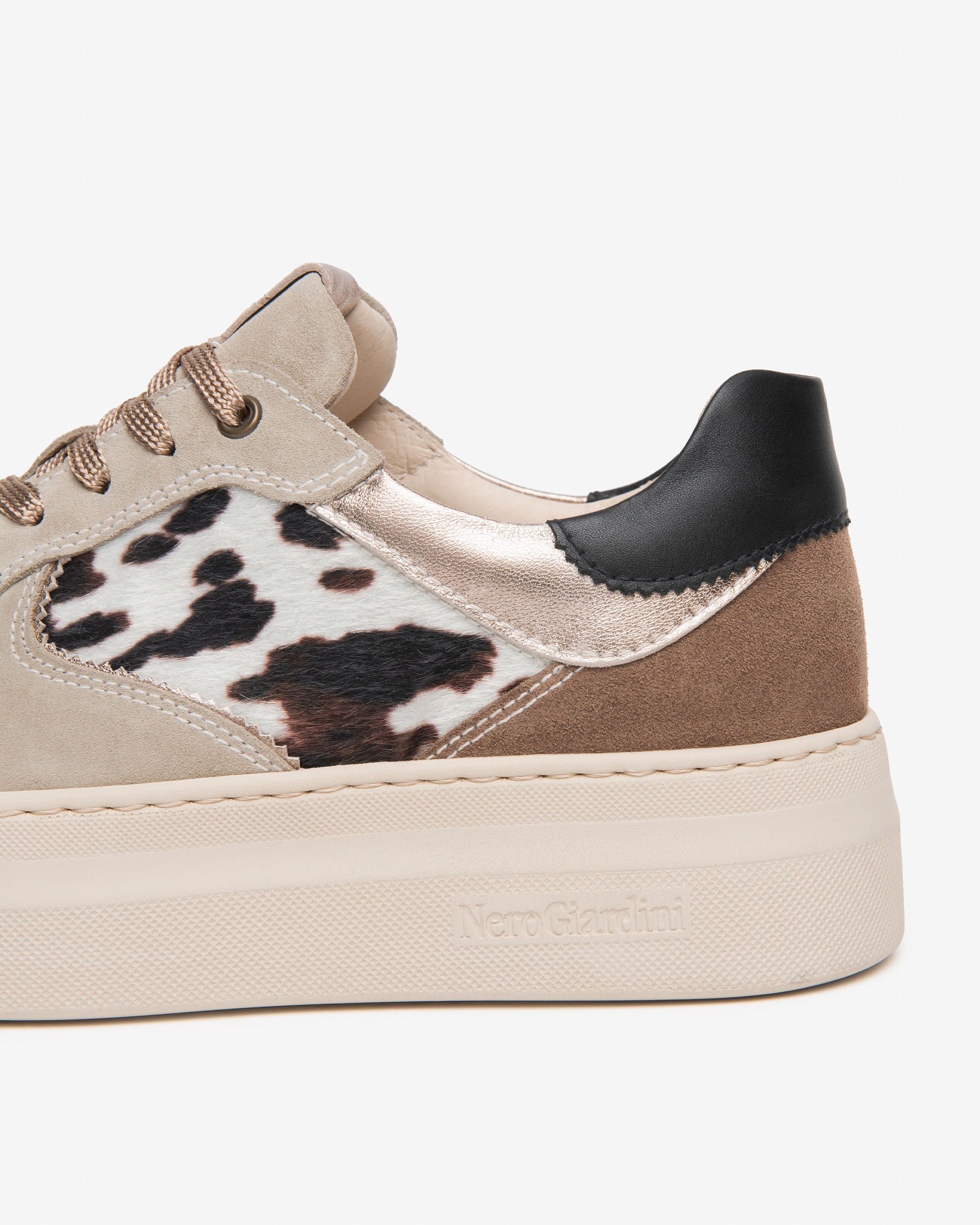 Nero Giardini Sneakers baskets plateforme daim léopard 38