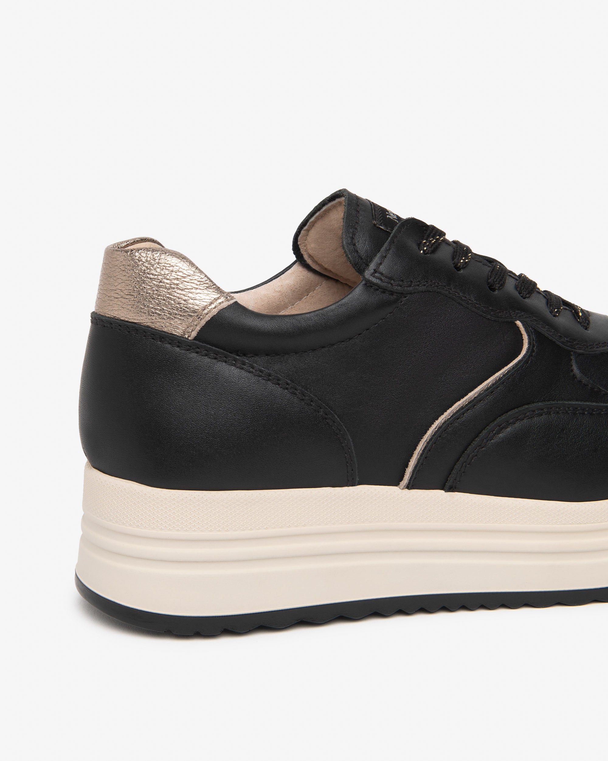 Nero Giardini Sneakers cuir femme plateforme 45 mm