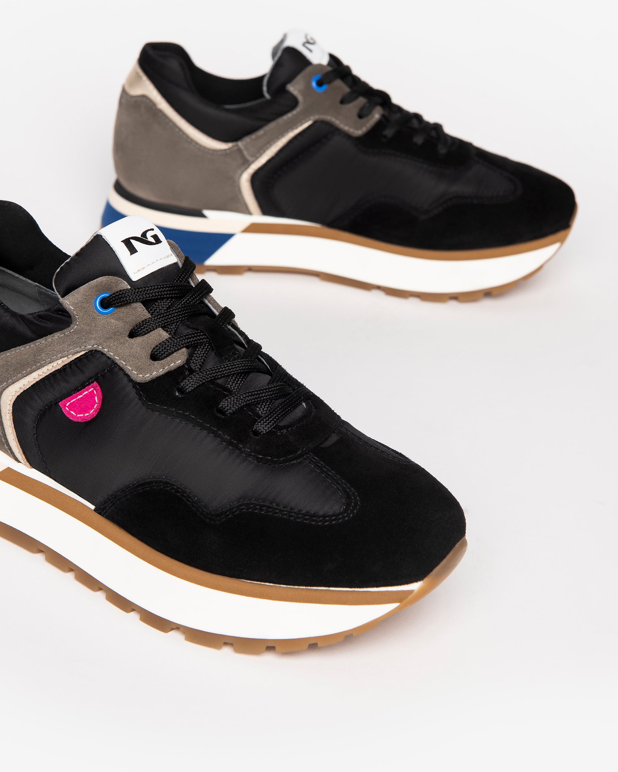 Nero Giardini Sneakers baskets femme cuir suède