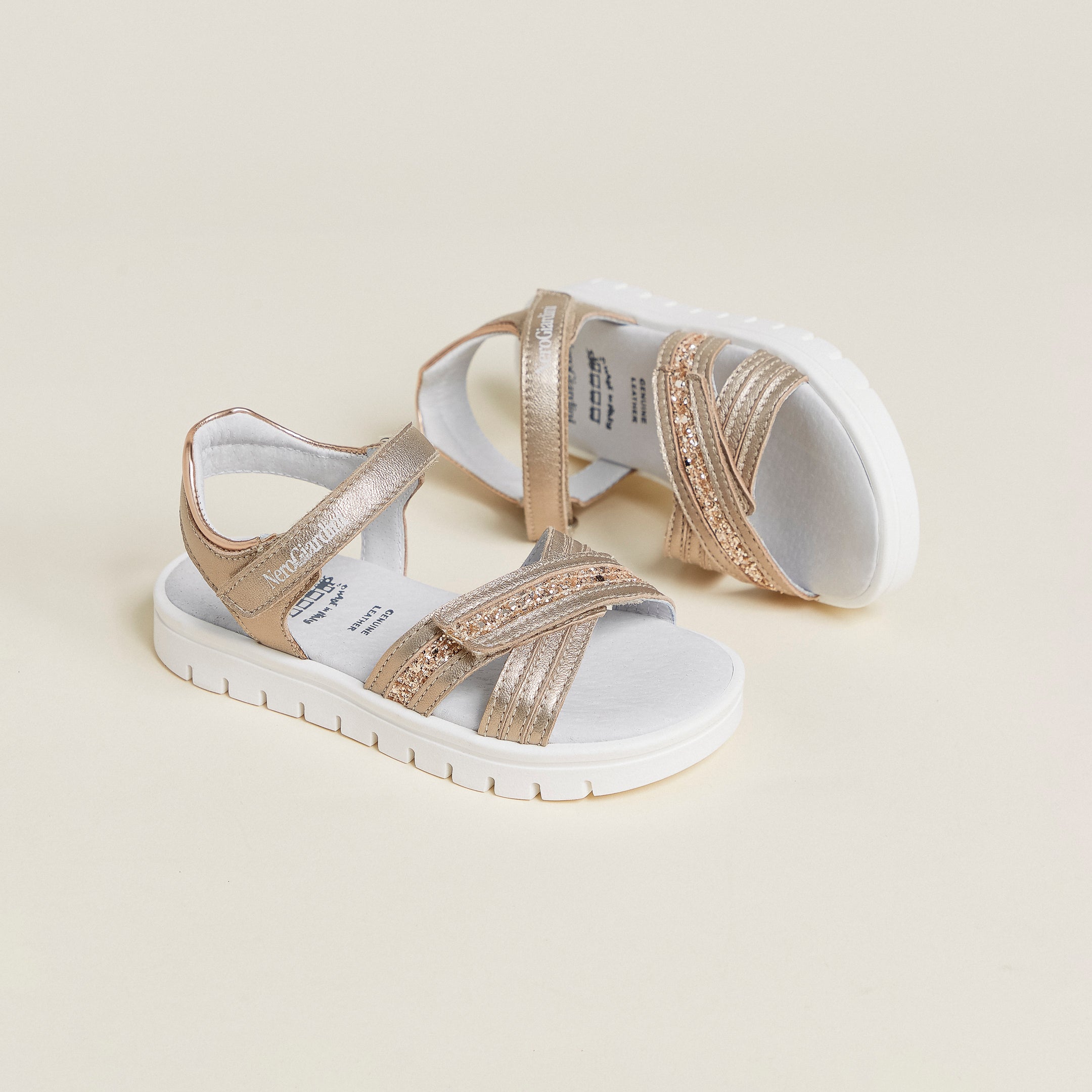 Nero Giardini Sandals Sandales Junior Fille Cuir Tissu