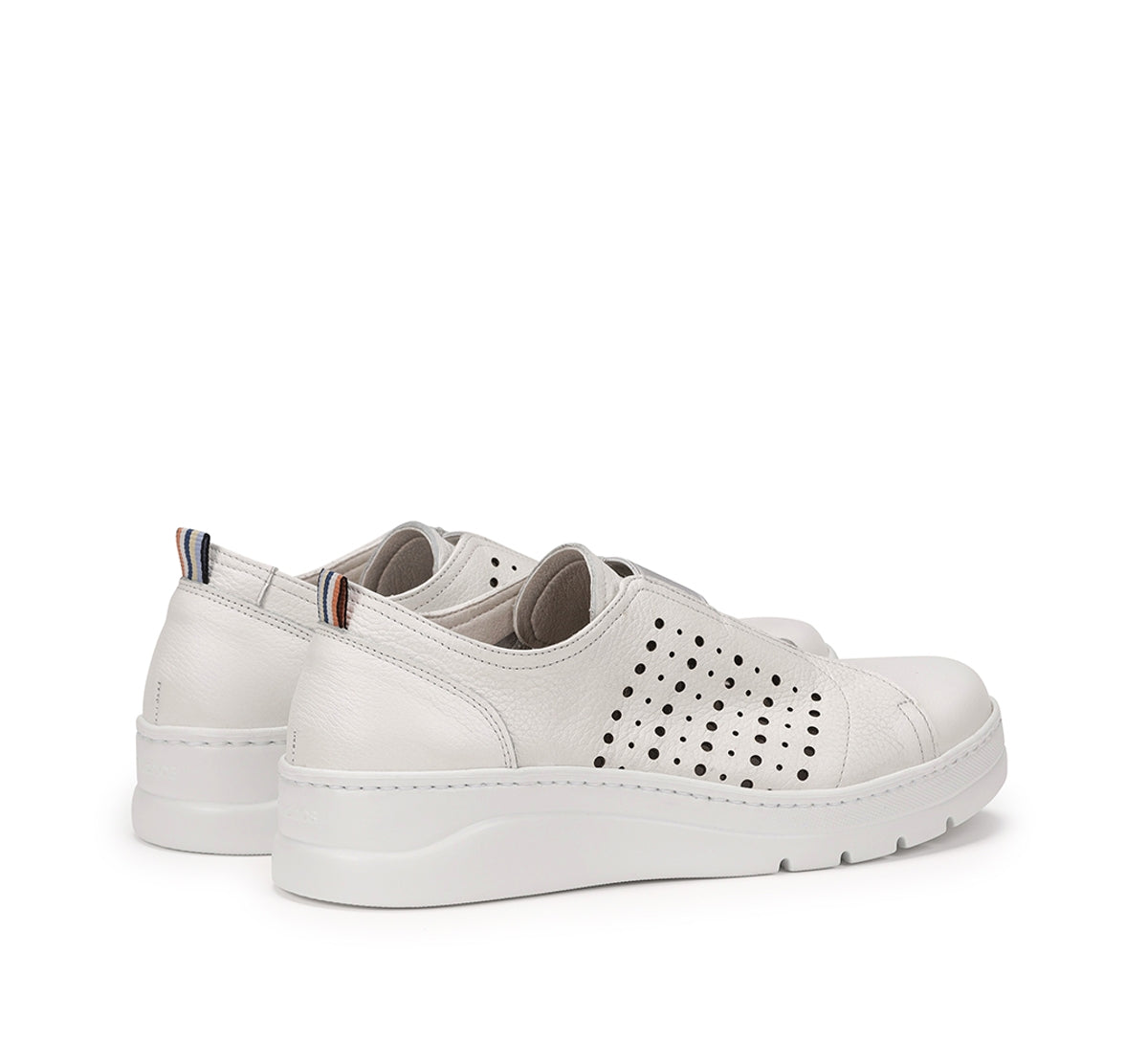 Fluchos Pompas F1423 basket blanche femme