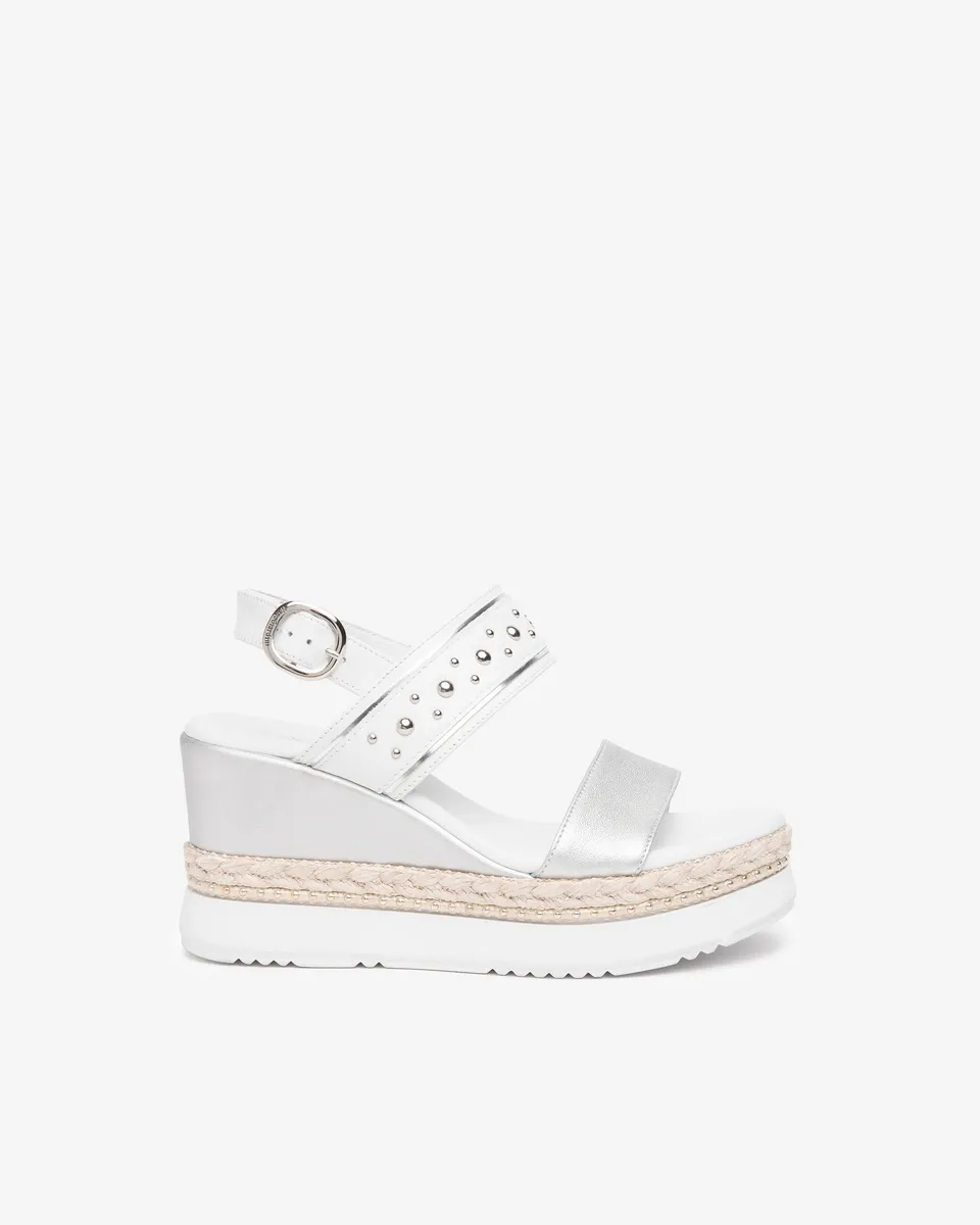 Nero Giardini Sandals sandales cuir femme compensées