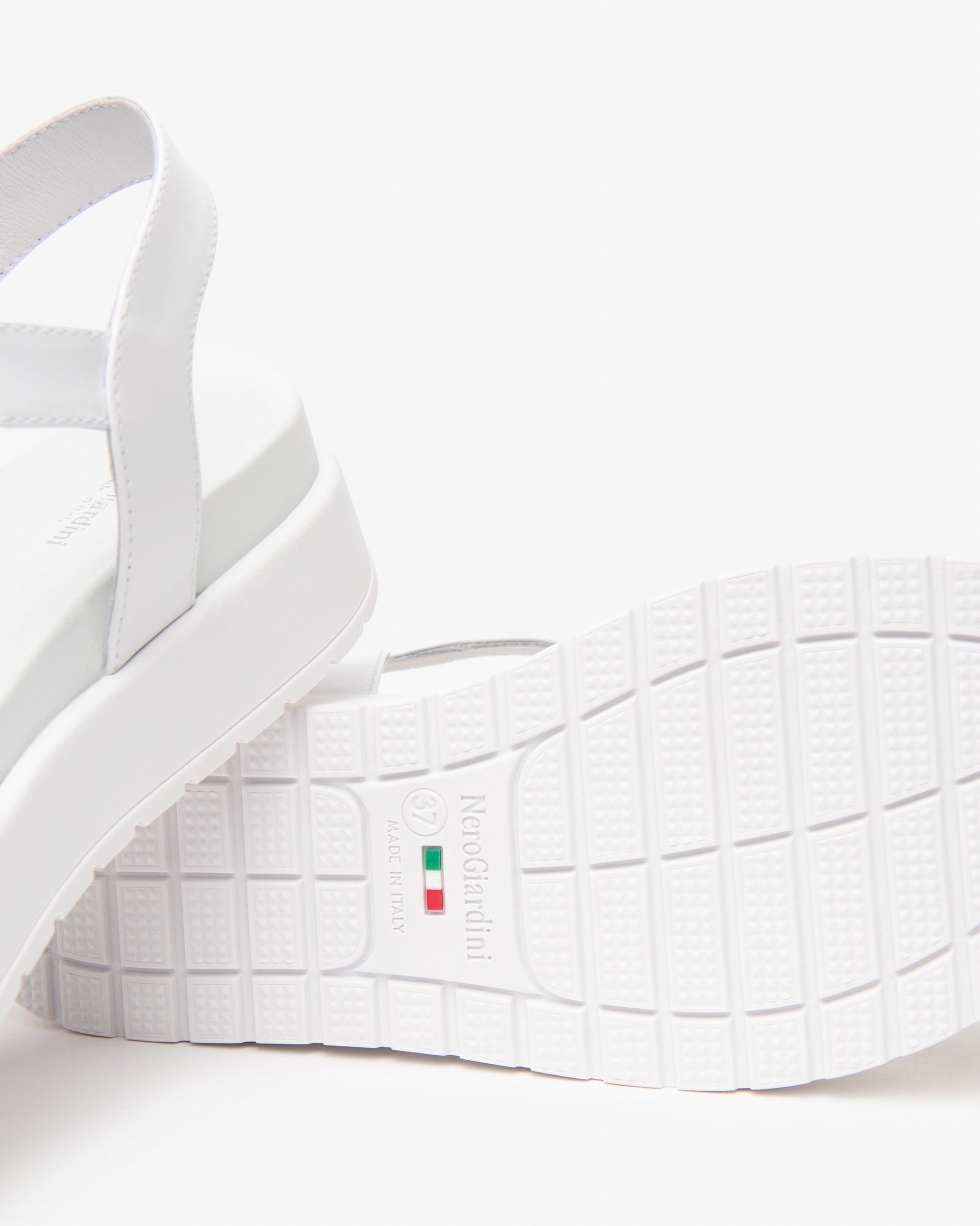 Nero Giardini Sandals sandales femme cuir été