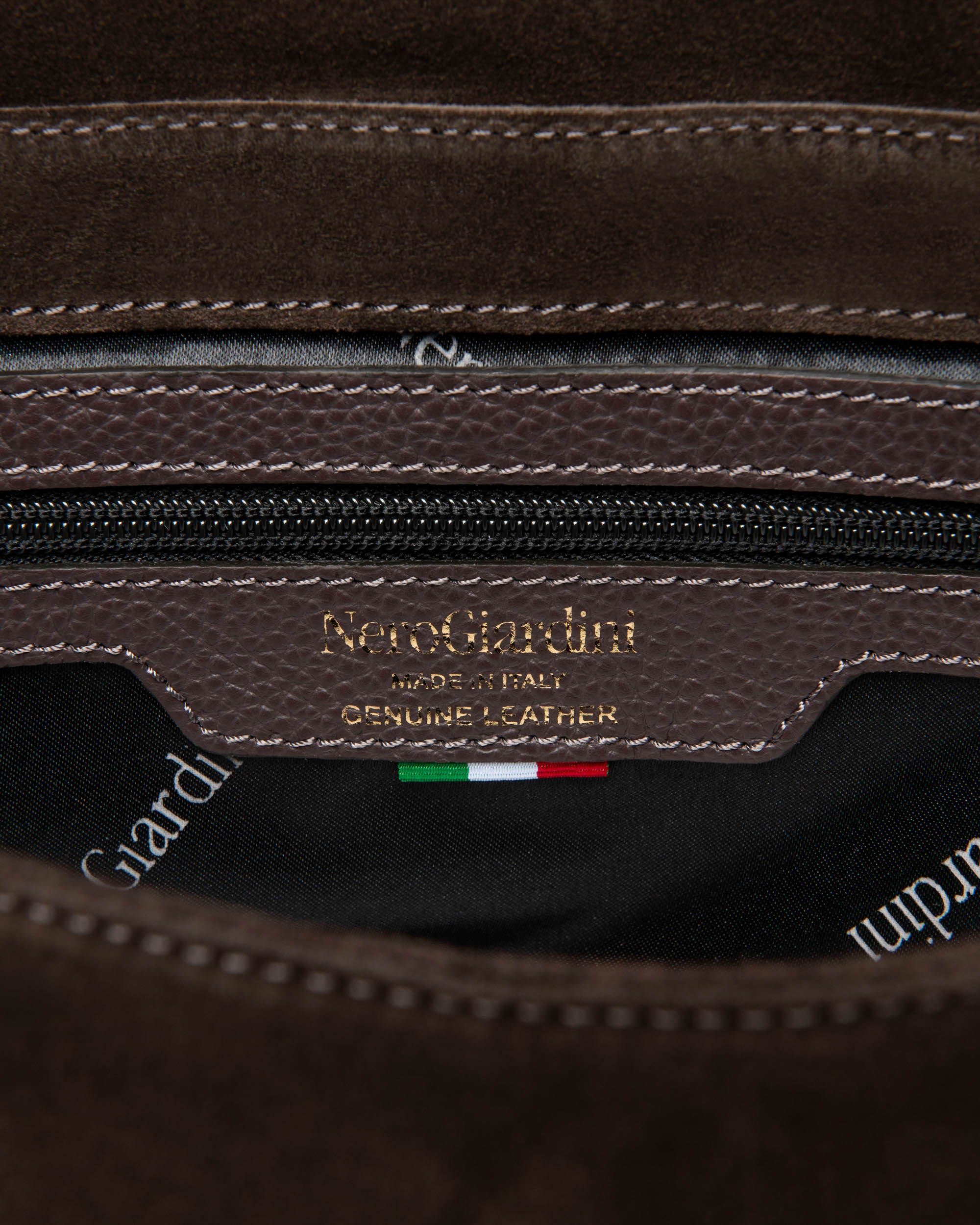 Nero Giardini Bags sac bandoulière daim femme boucle