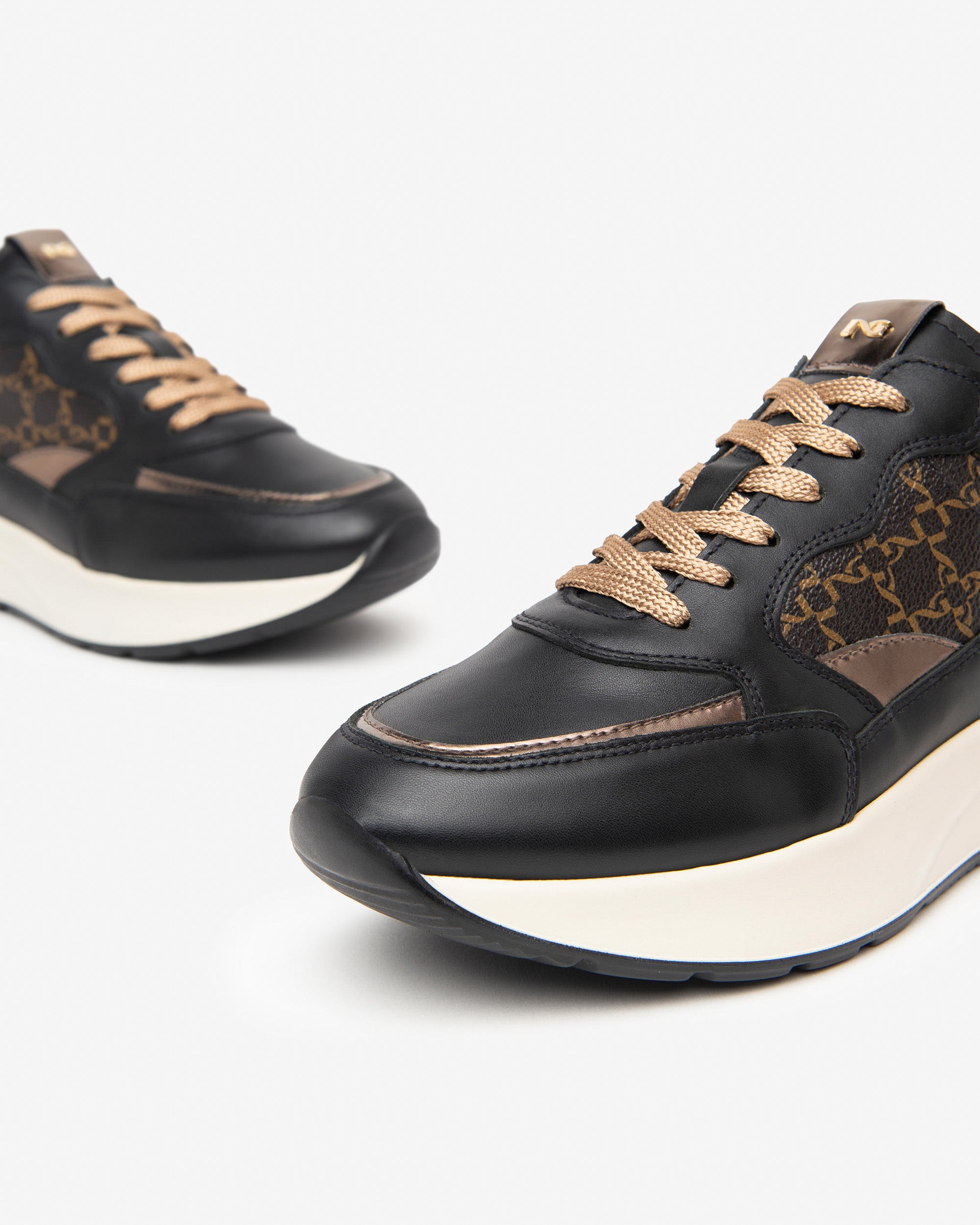 Nero Giardini Sneakers Baskets Cuir Femme Tissu