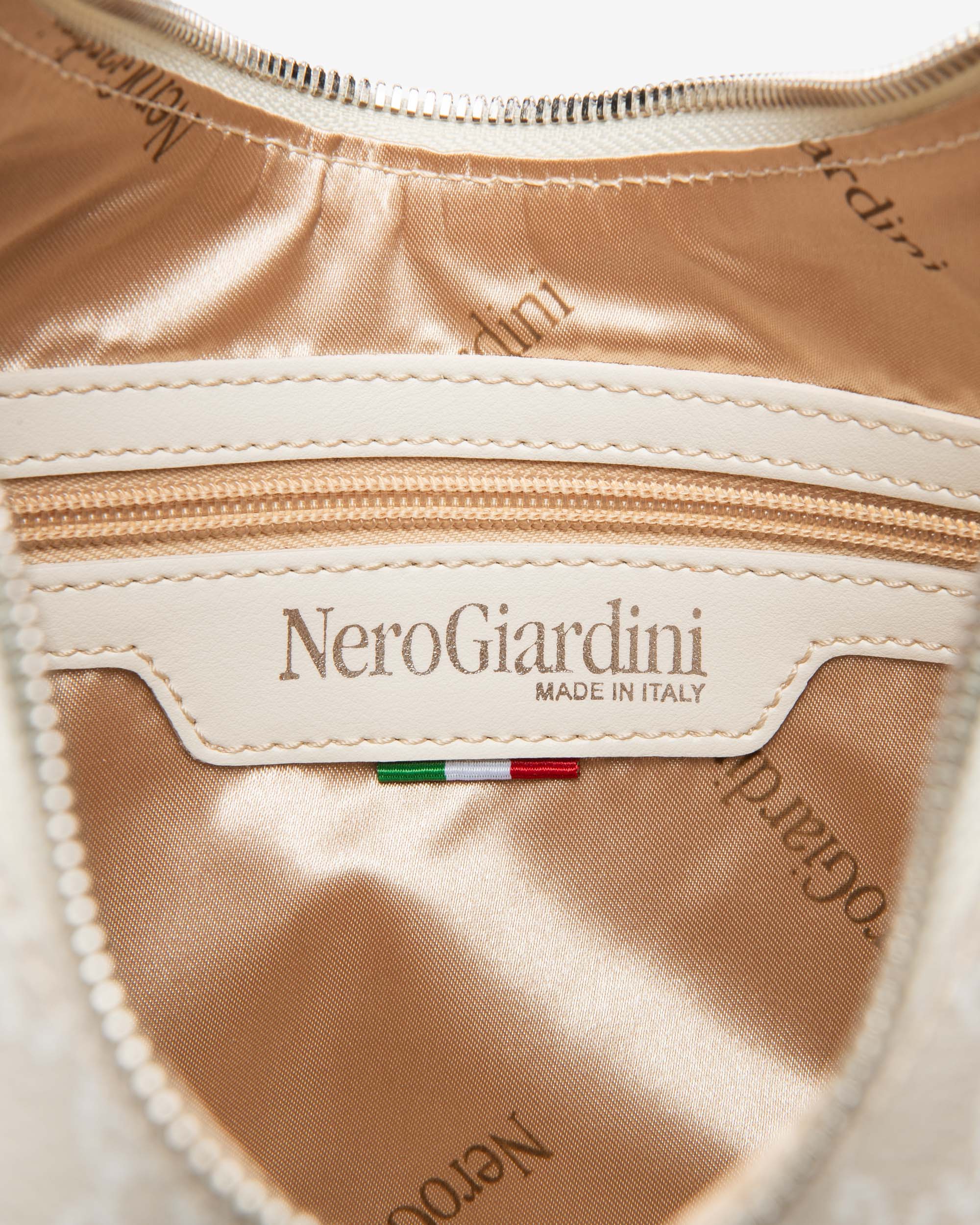 Nero Giardini Bags Sac Hobo Femme Matière Technique PZ Italie