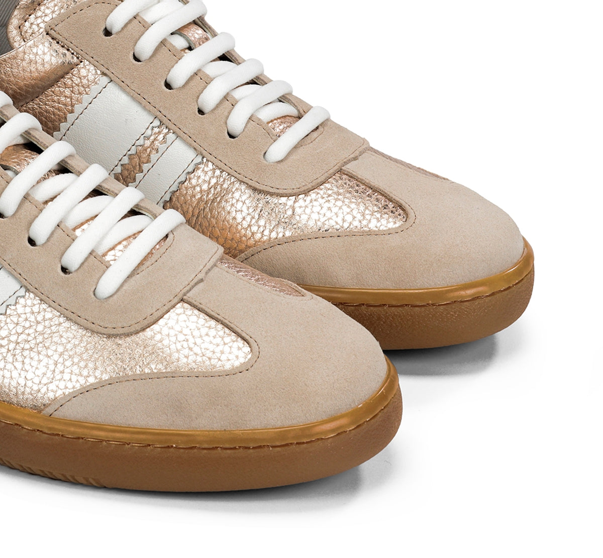 Dorking Lynn D9477 basket doré femme légère velcro