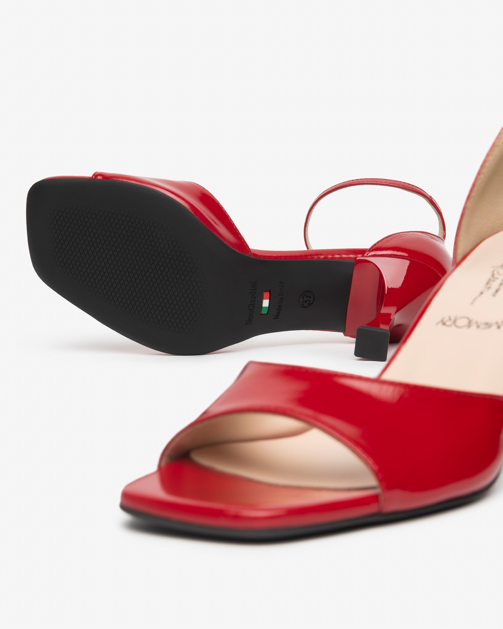 Nero Giardini Sandals sandales cuir femme premium