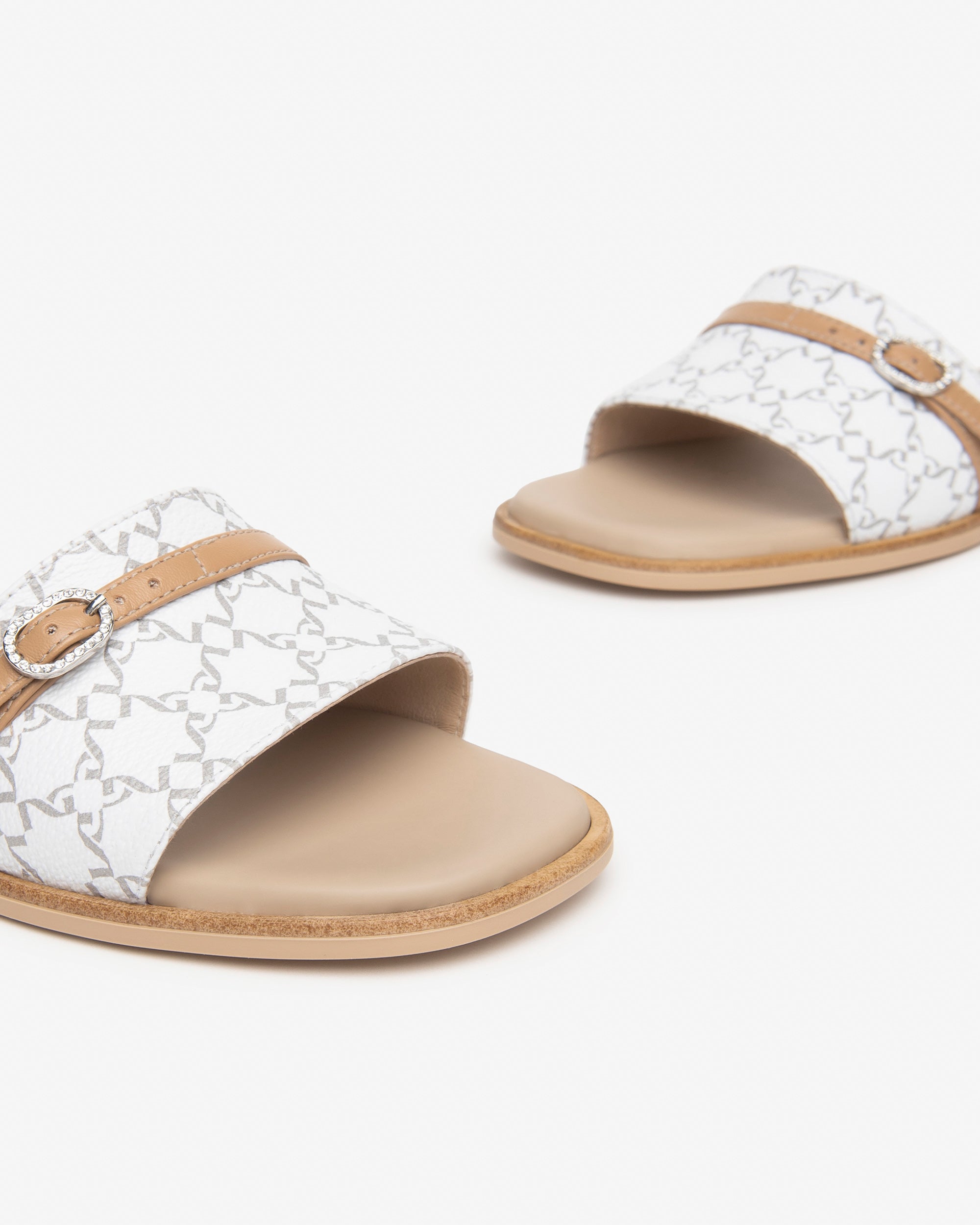 Nero Giardini Sandals mules cuir femme 38