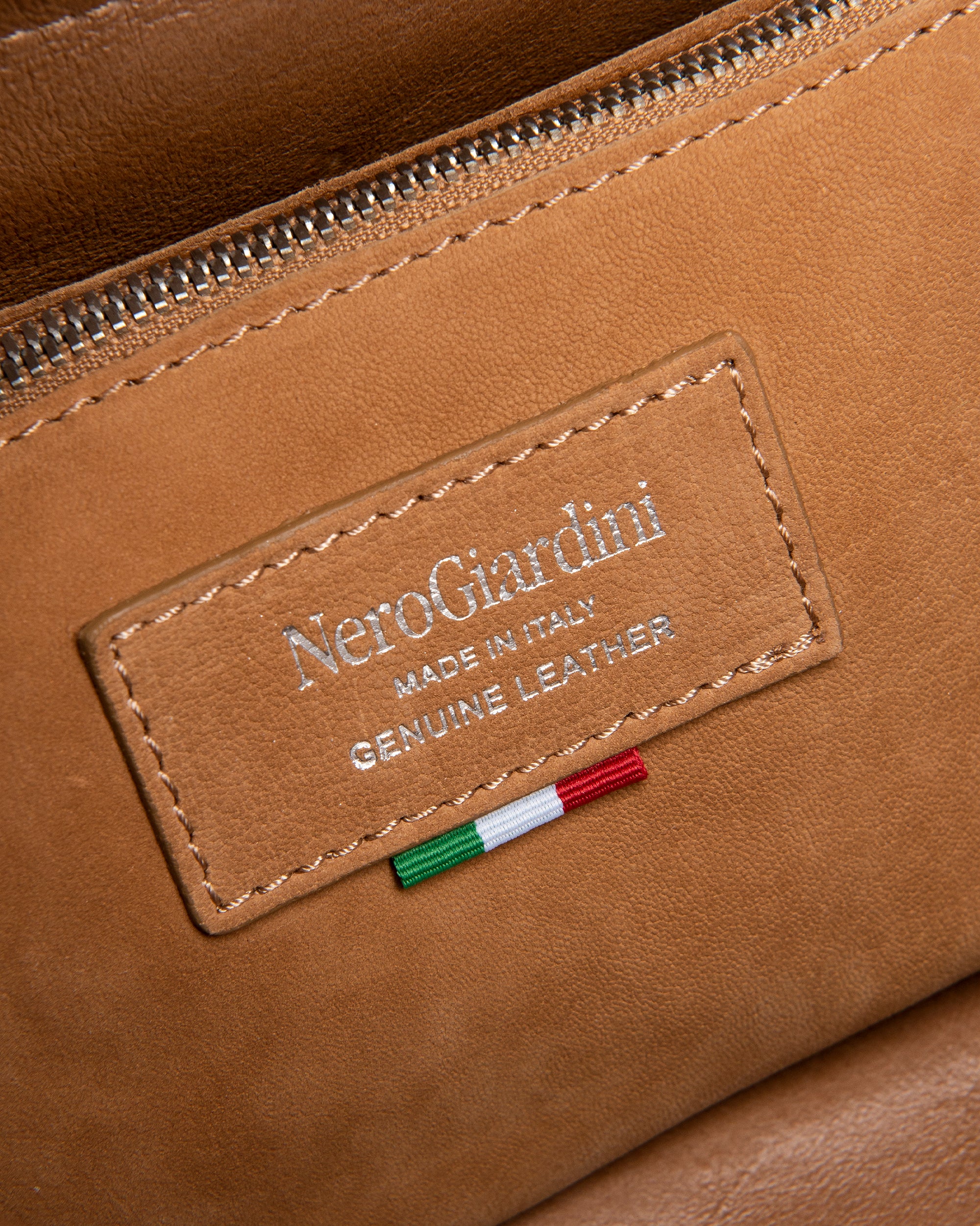 Nero Giardini Bags sac seau daim femme taille unique