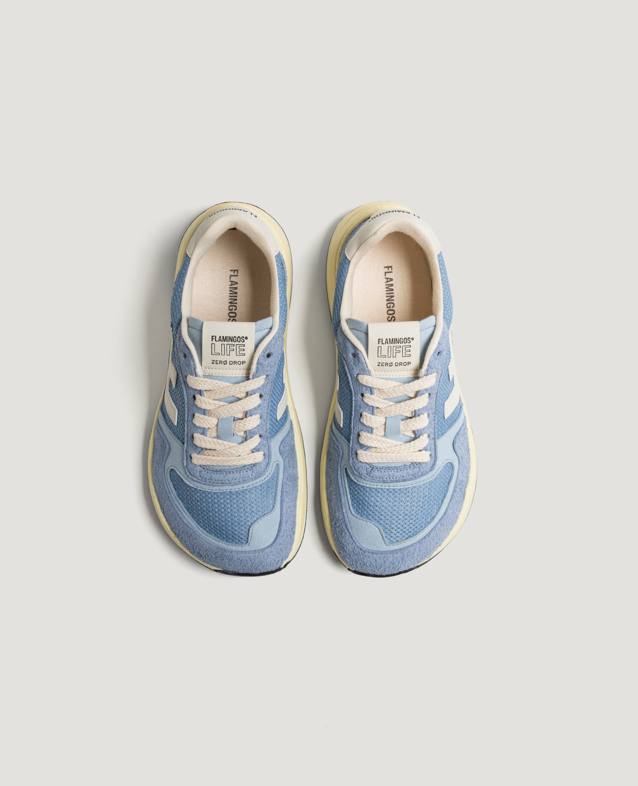 Flamingos Life Zero Drop Sky Vanilla baskets barefoot bleu