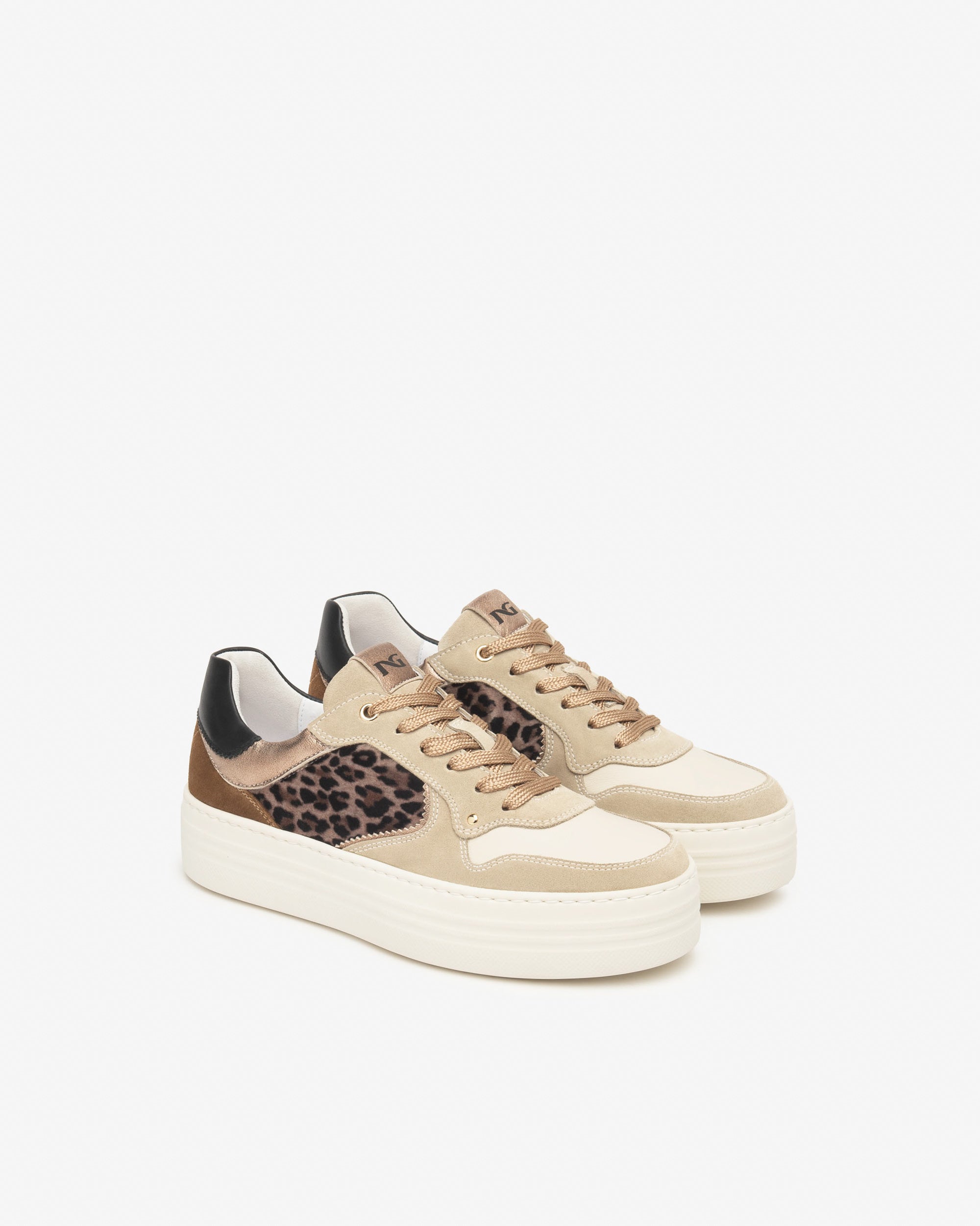 Nero Giardini Sneakers basket daim cuir technique femme