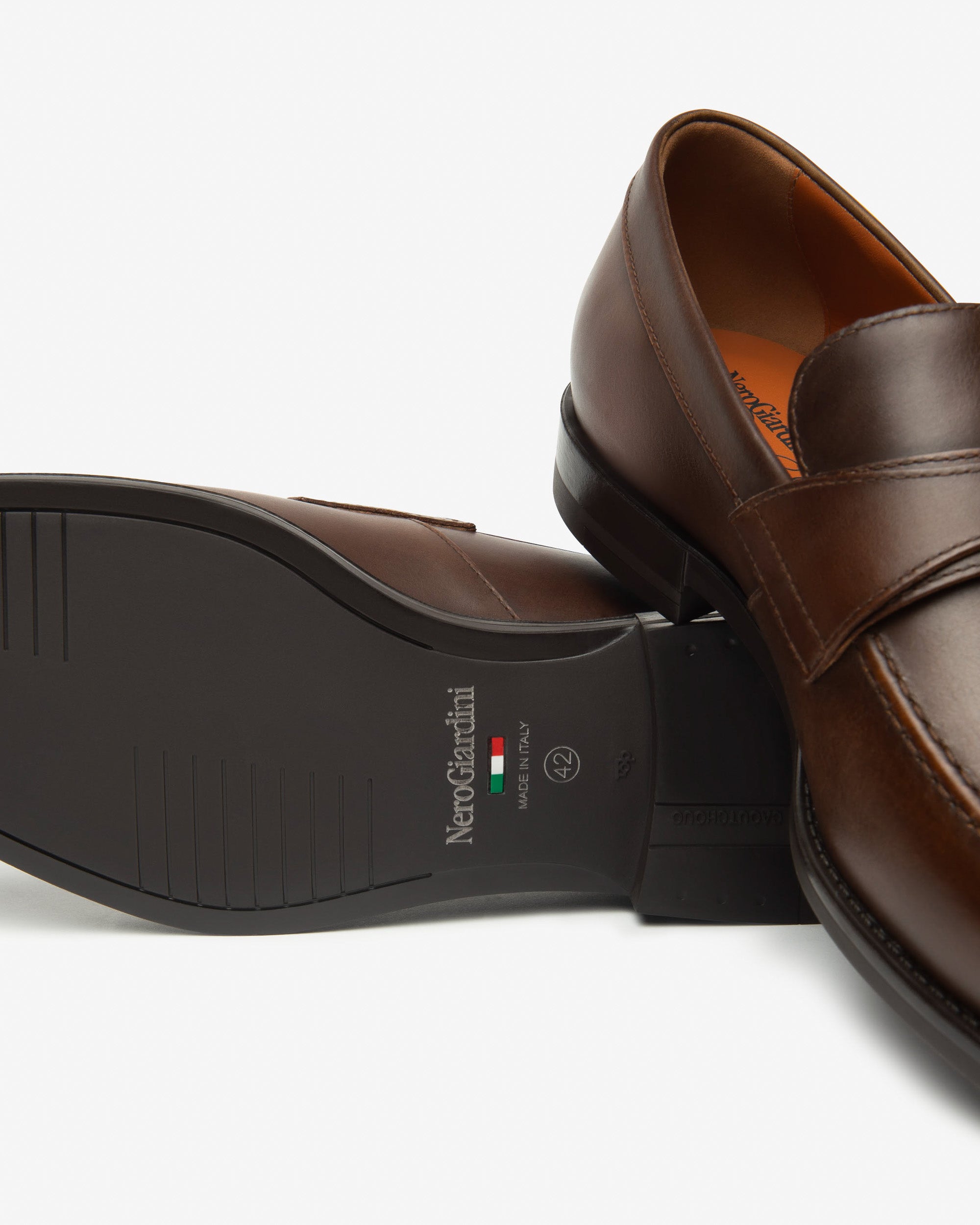 Nero Giardini Loafers mocassins cuir homme 42